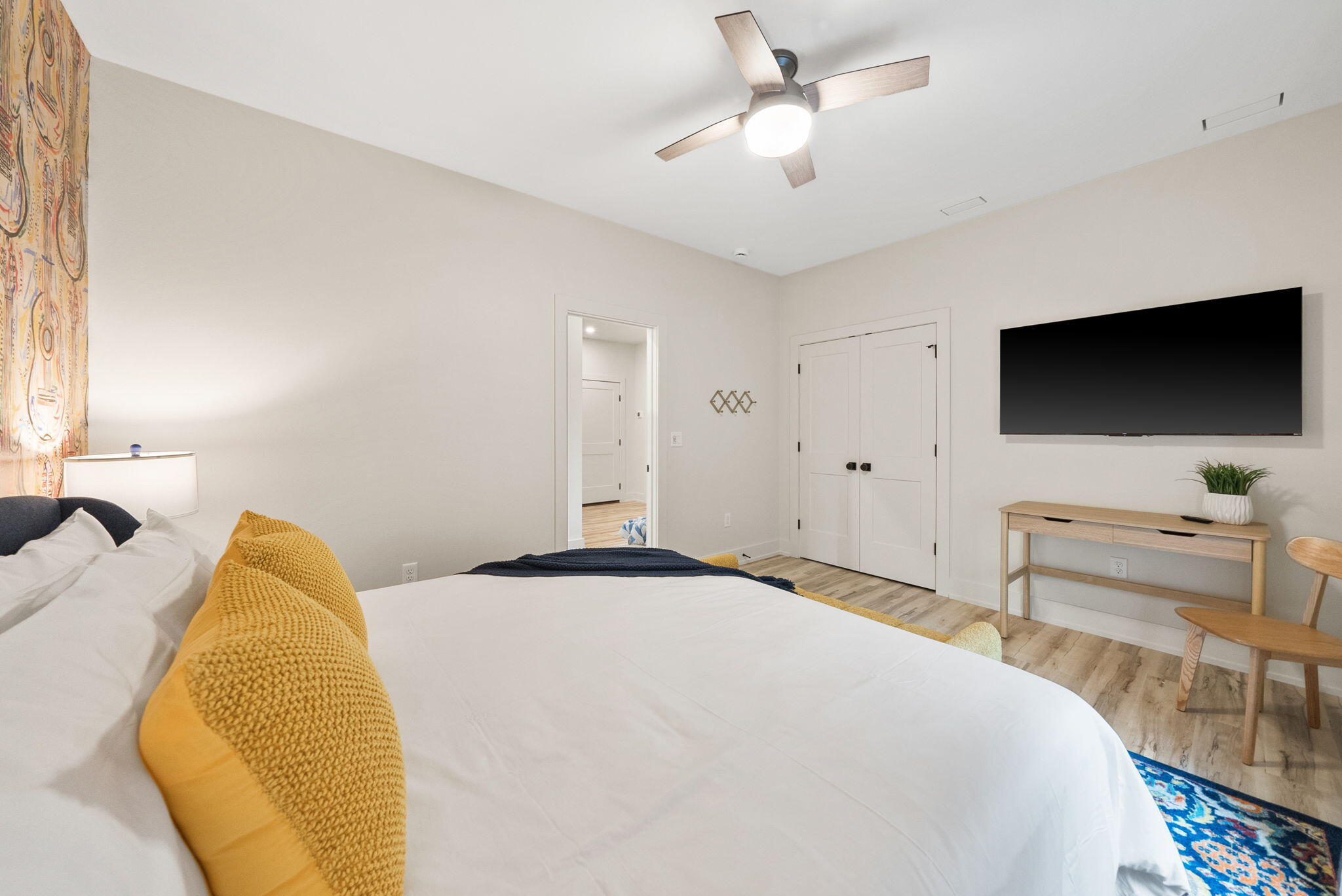 Laguna Beach Estates 6th Add - Residential