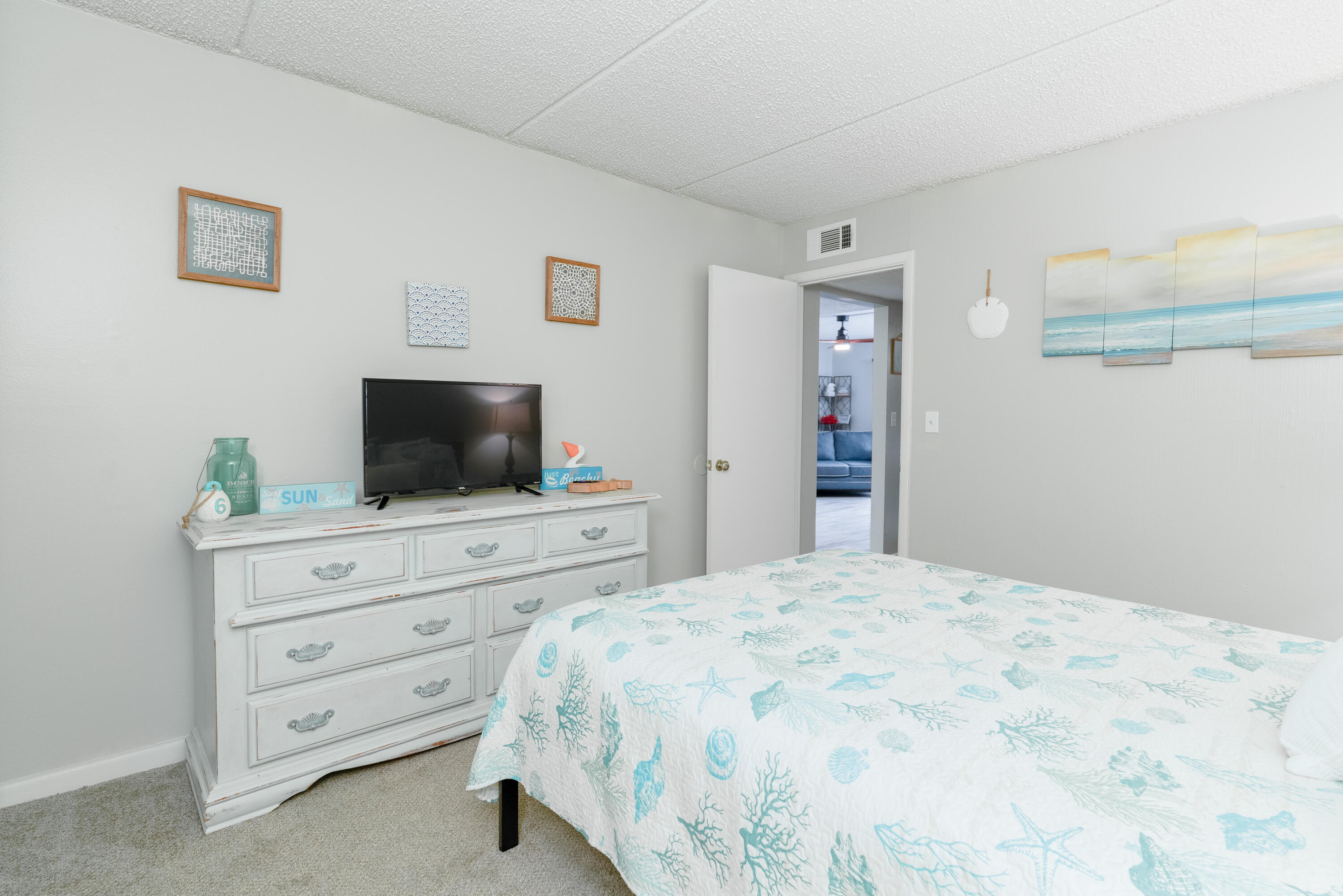 CEDARS CONDO - Residential