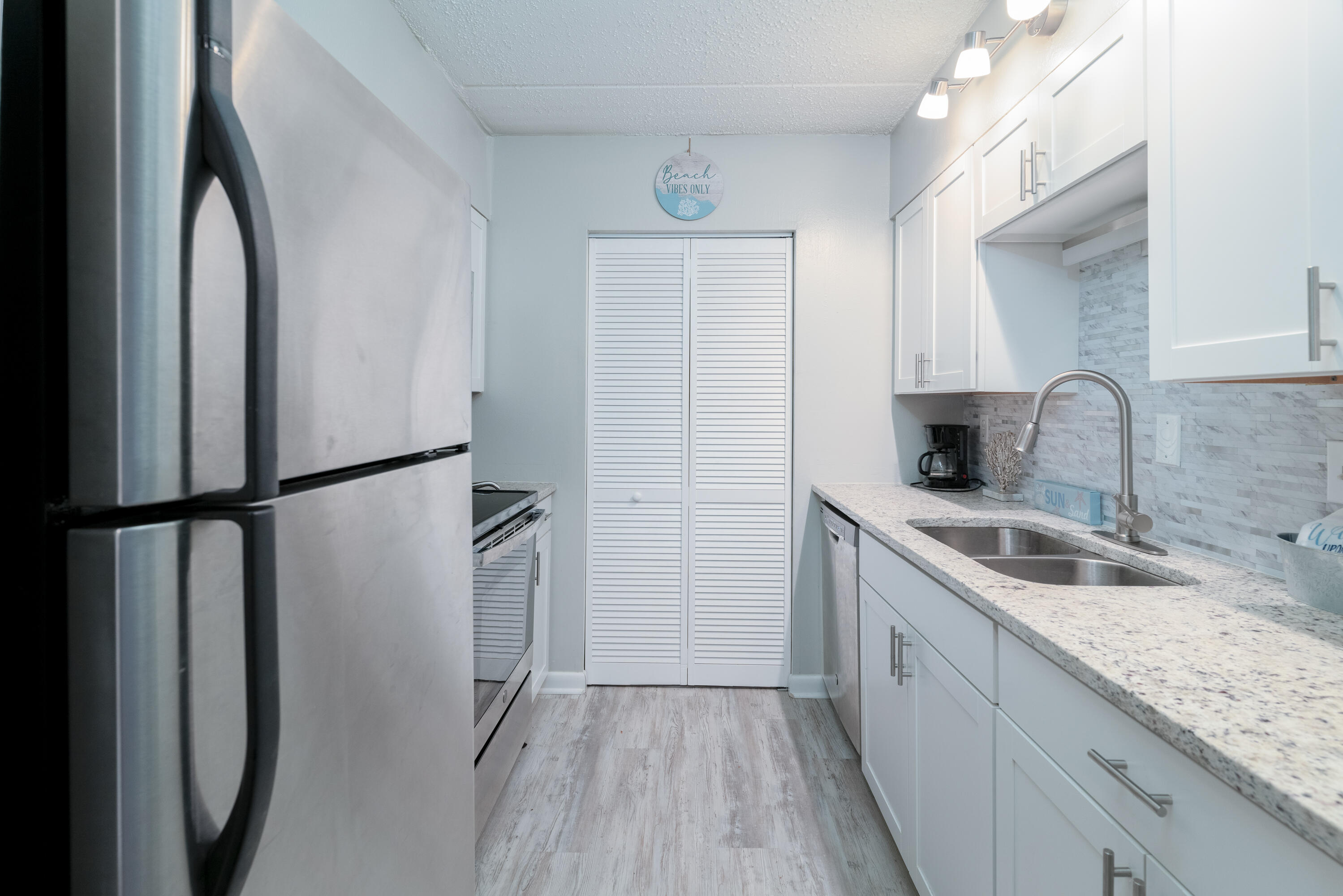 CEDARS CONDO - Residential