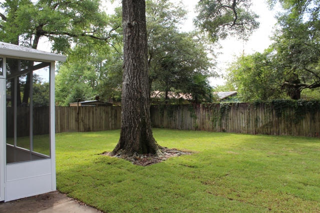 PALM ESTATES UNIT 1 - Residential