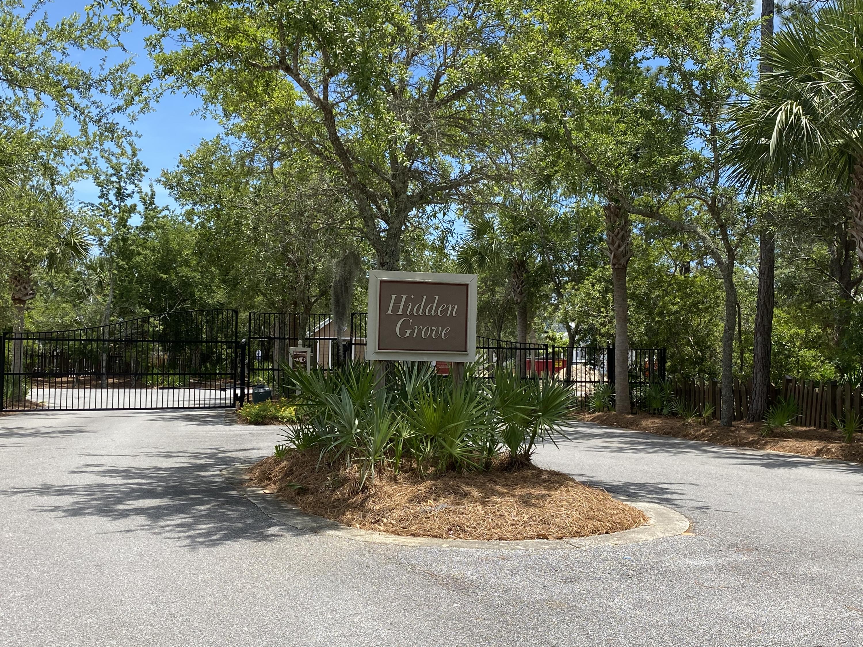 HIDDEN GROVE - Land