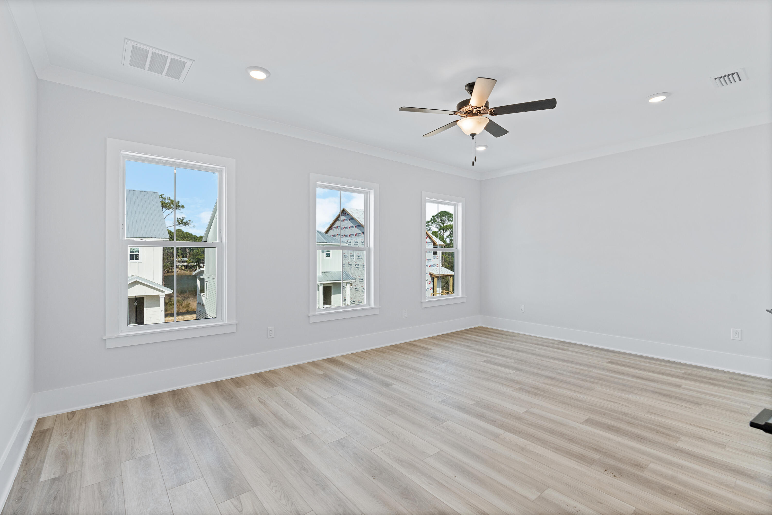 Cessna Village - Residential