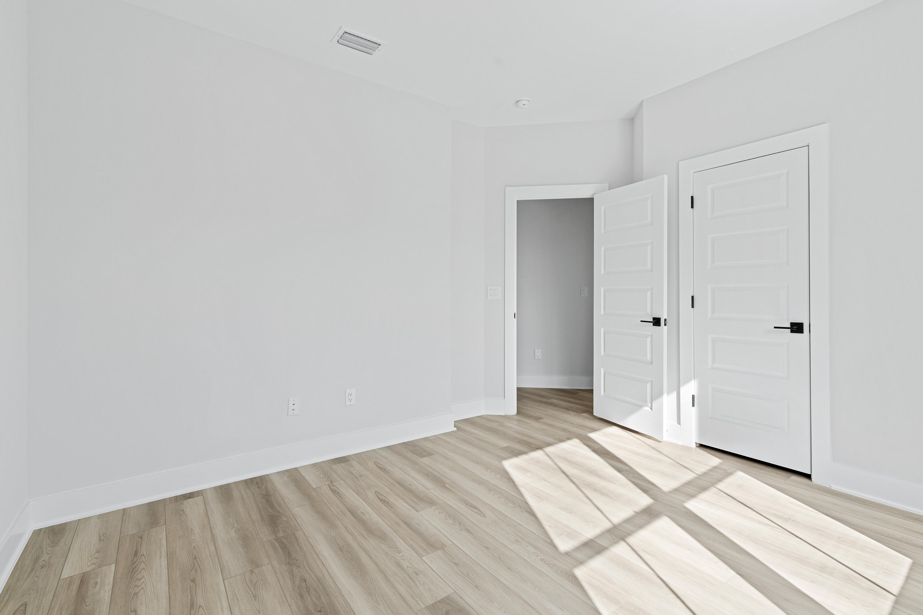 Cessna Village - Residential