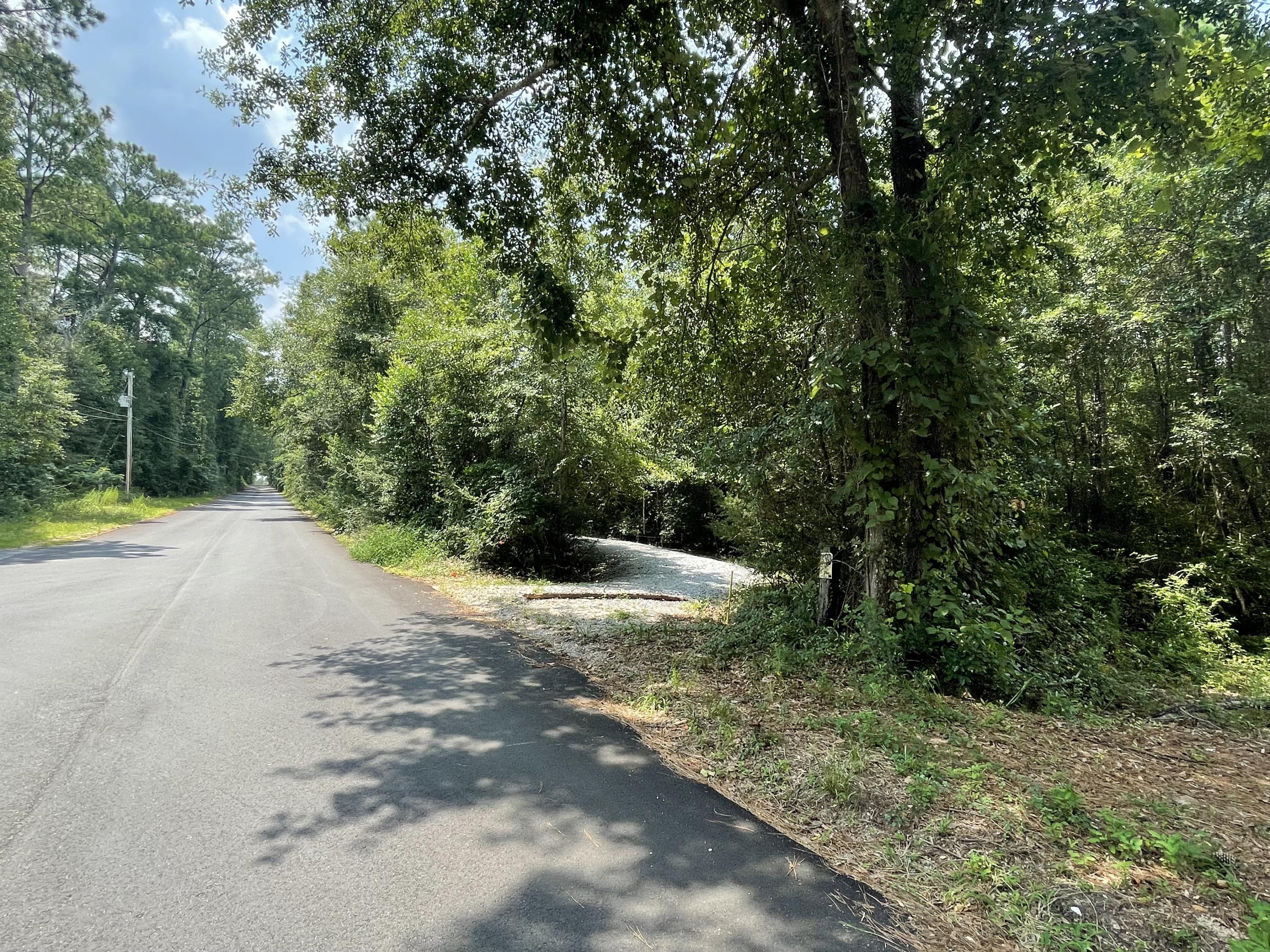 CRESTVIEW SUBURB (231000.00) - Land