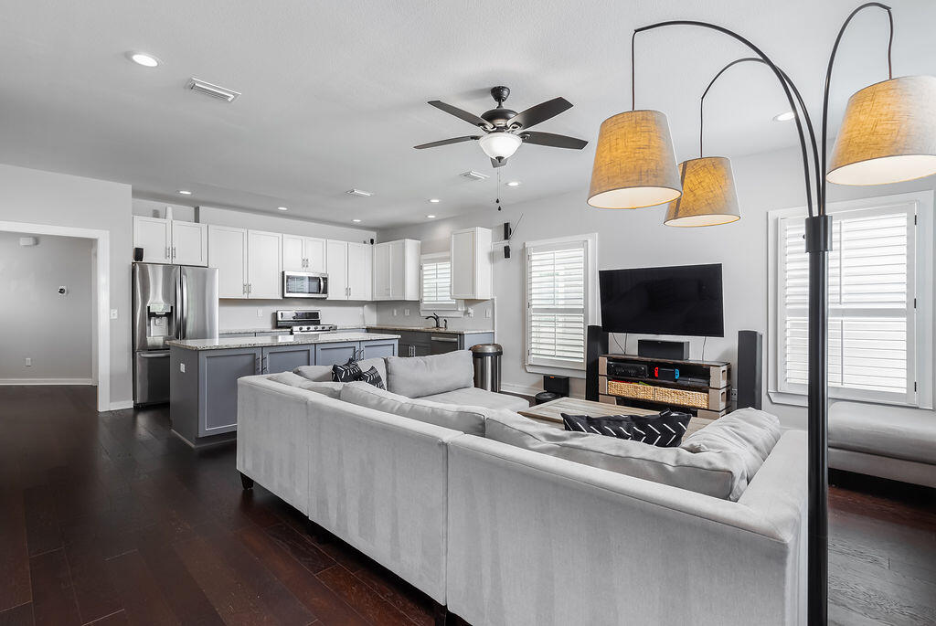 MAXENT TRACT - Residential