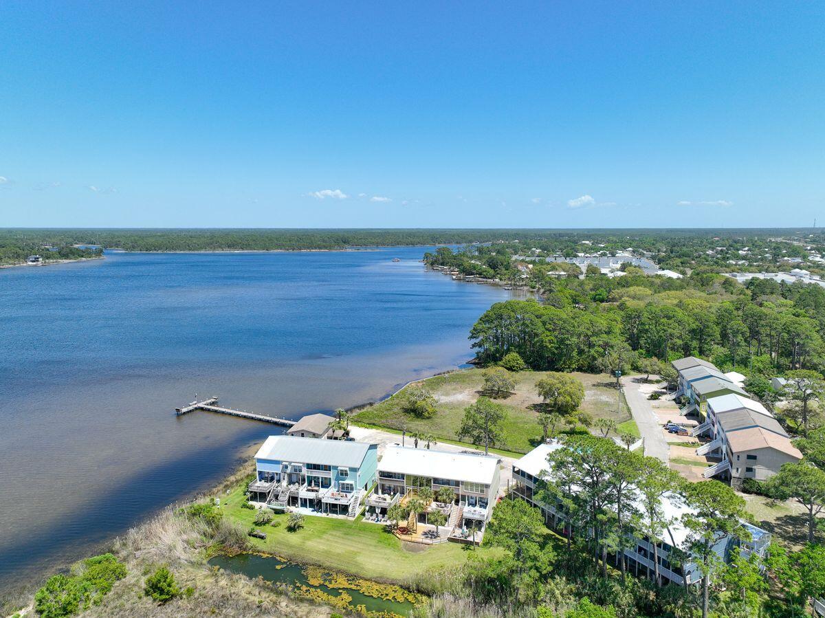 PIRATES COVE INLET CONDO - Residential