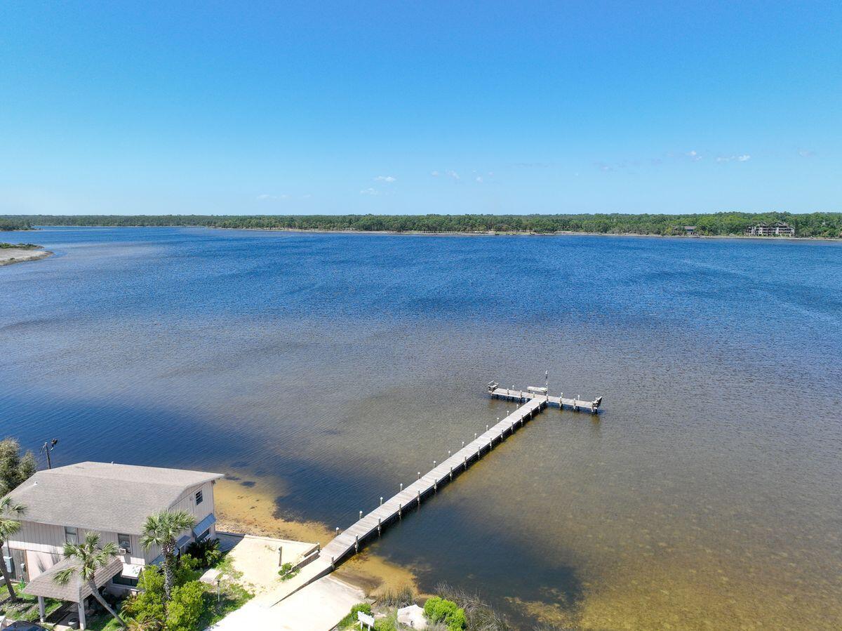 PIRATES COVE INLET CONDO - Residential