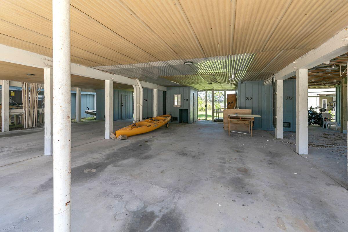 PIRATES COVE INLET CONDO - Residential