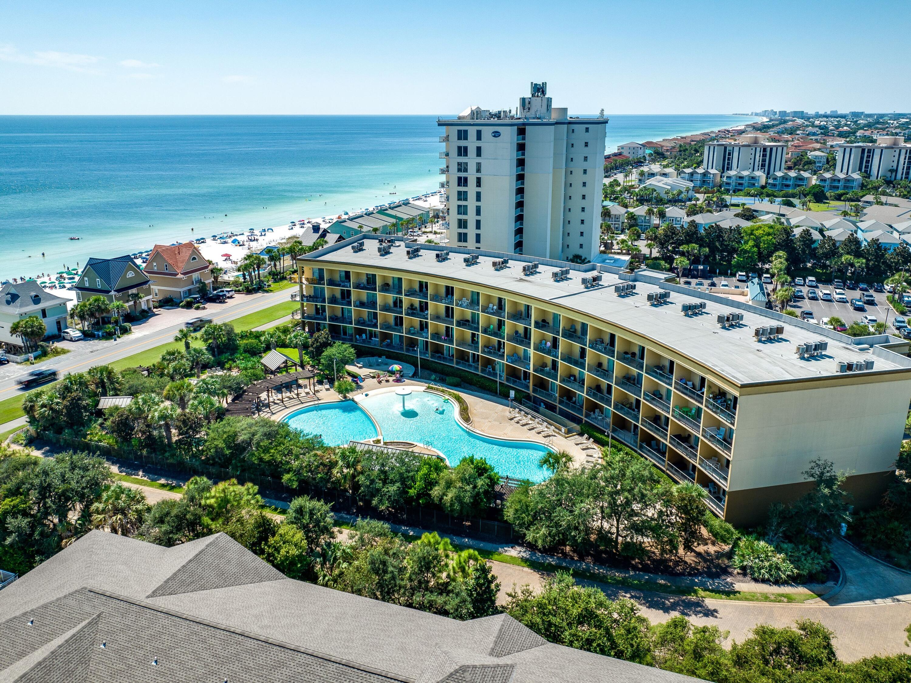 BEACH RESORT - Residential