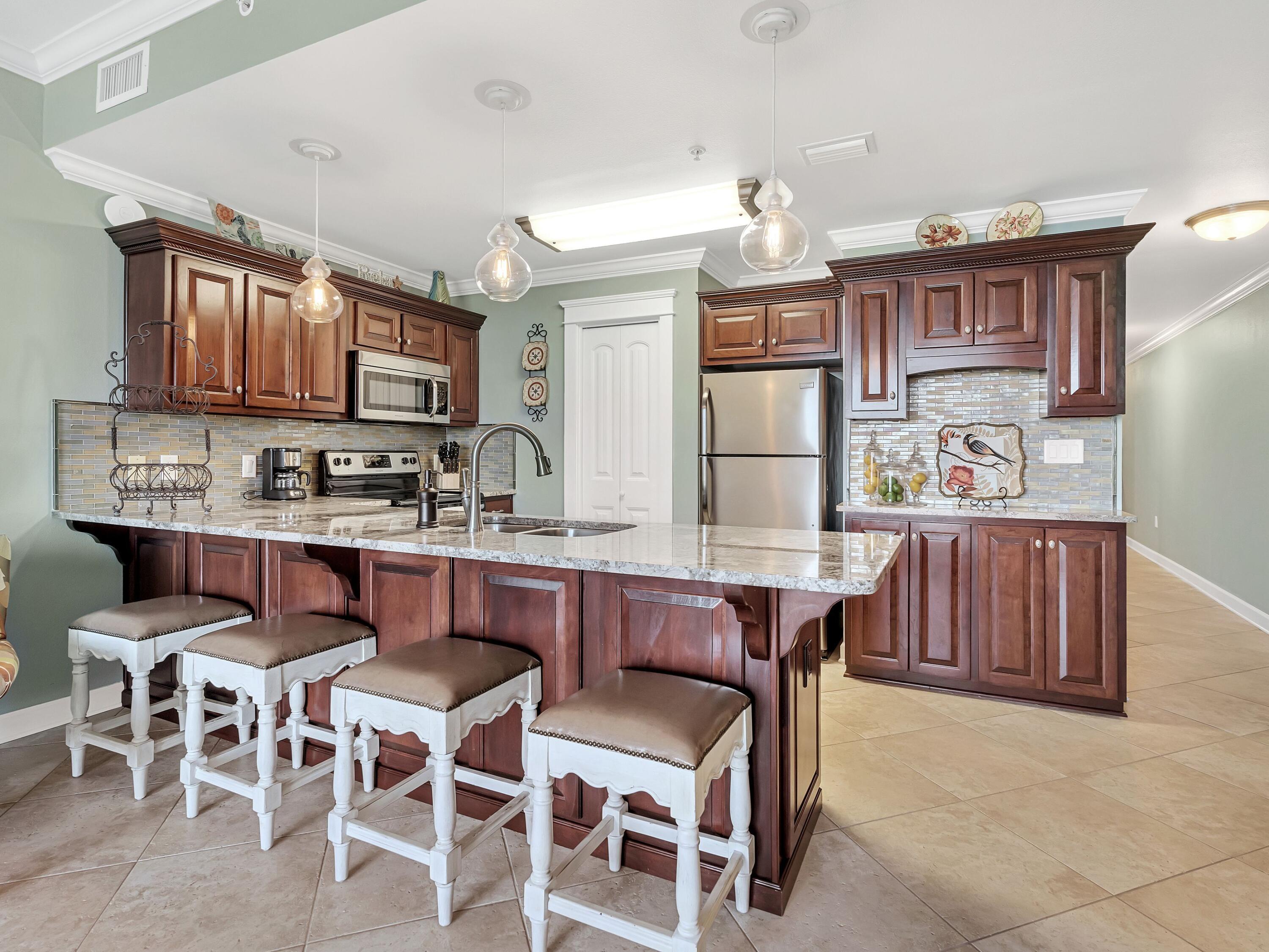 BEACH RESORT - Residential