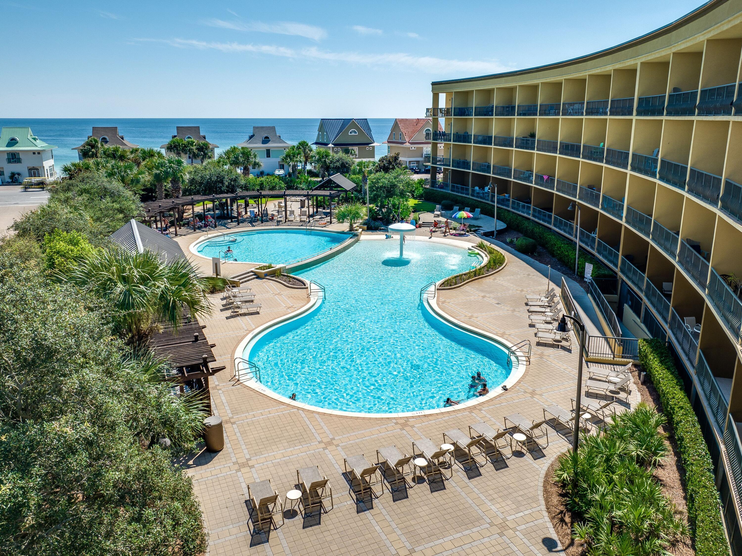 BEACH RESORT - Residential