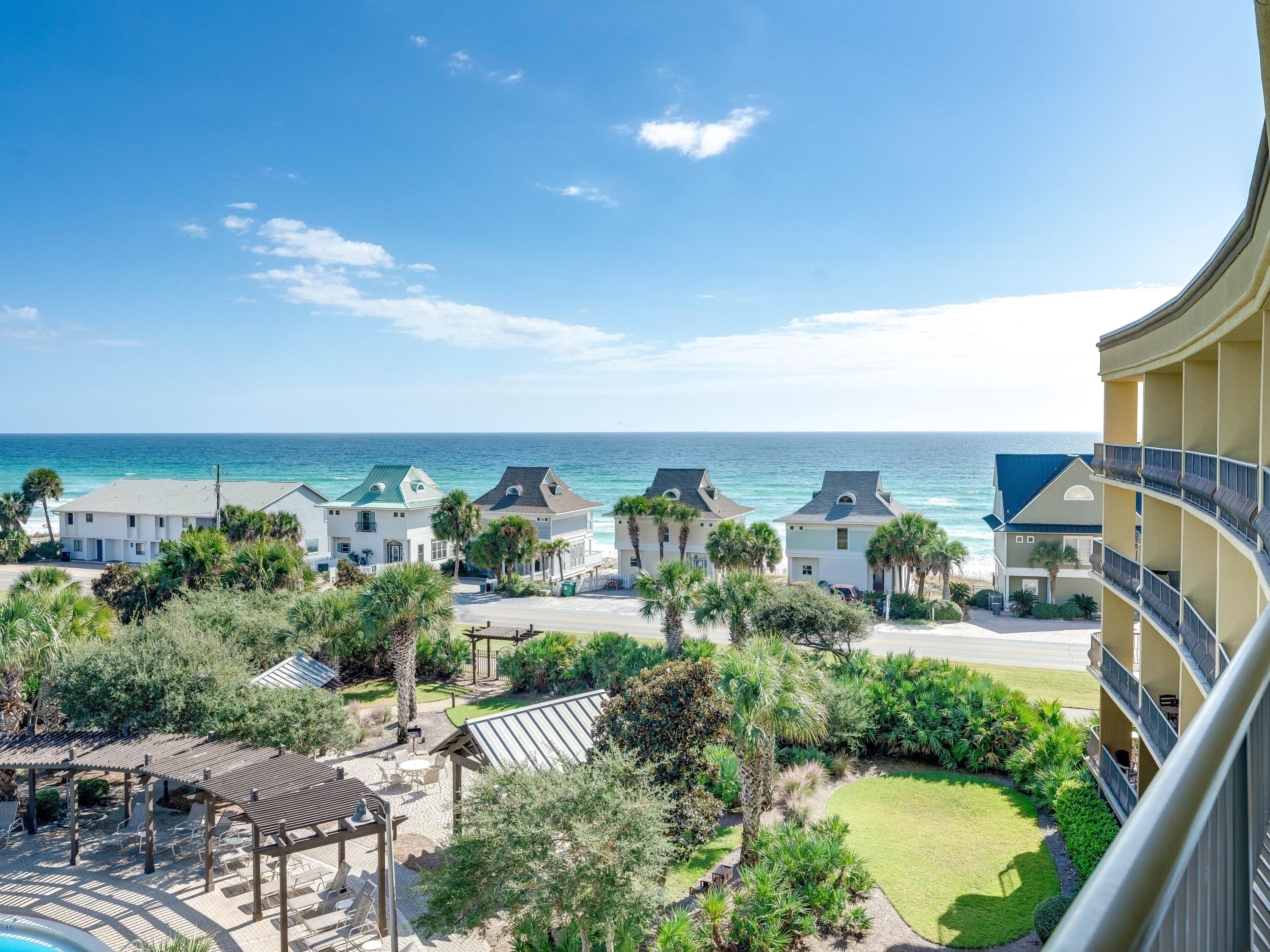 BEACH RESORT - Residential