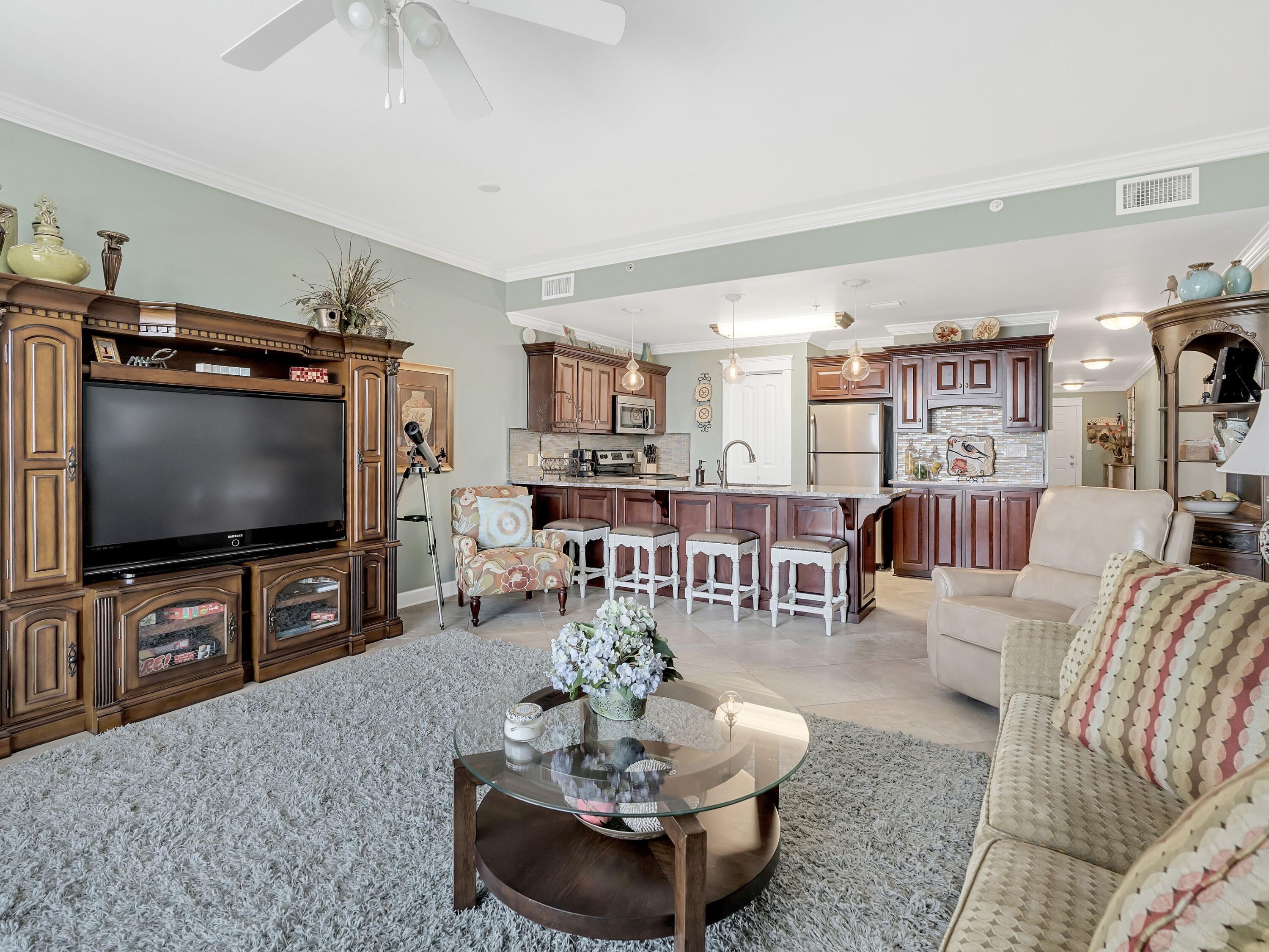 BEACH RESORT - Residential