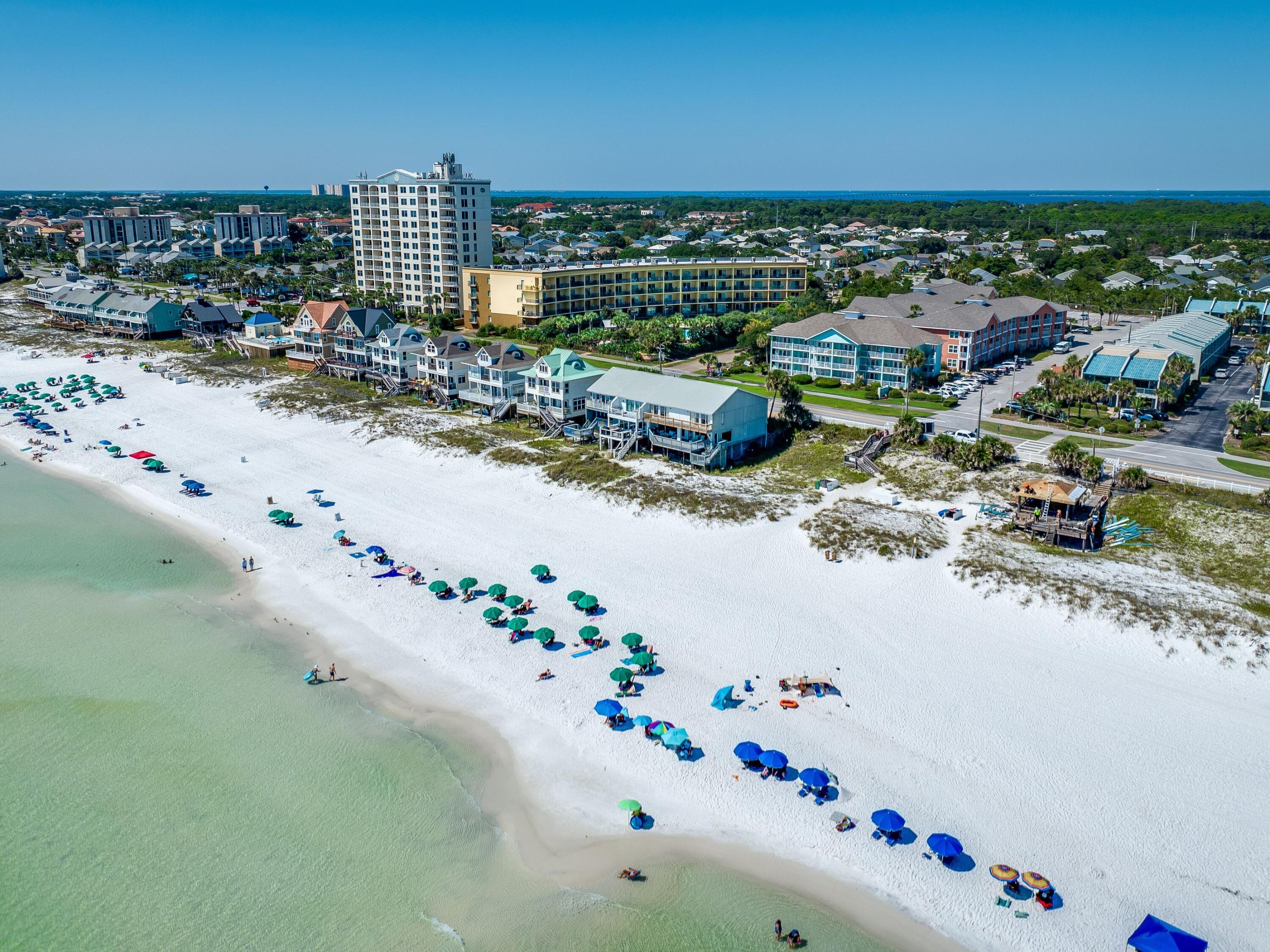 BEACH RESORT - Residential