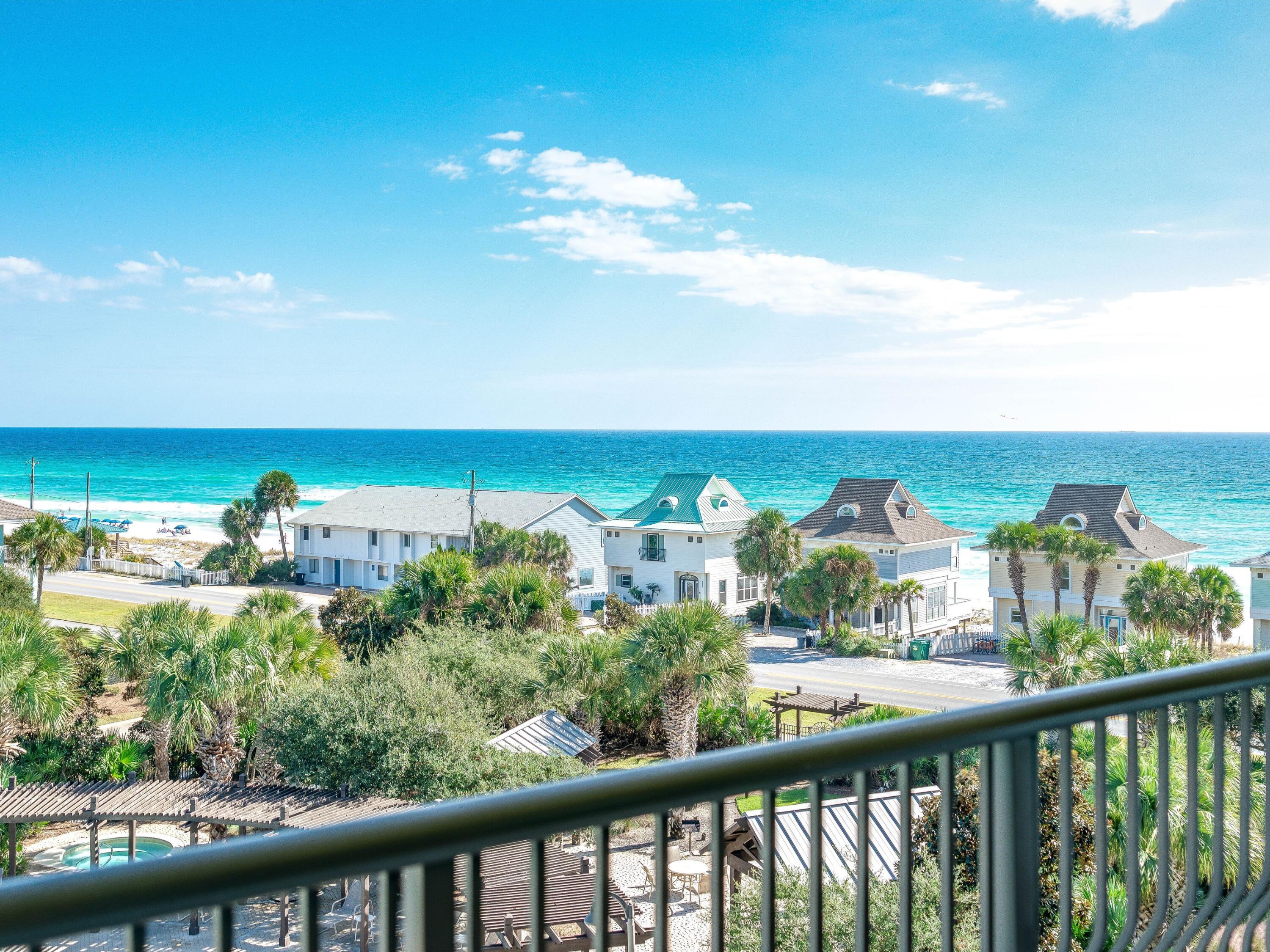 BEACH RESORT - Residential