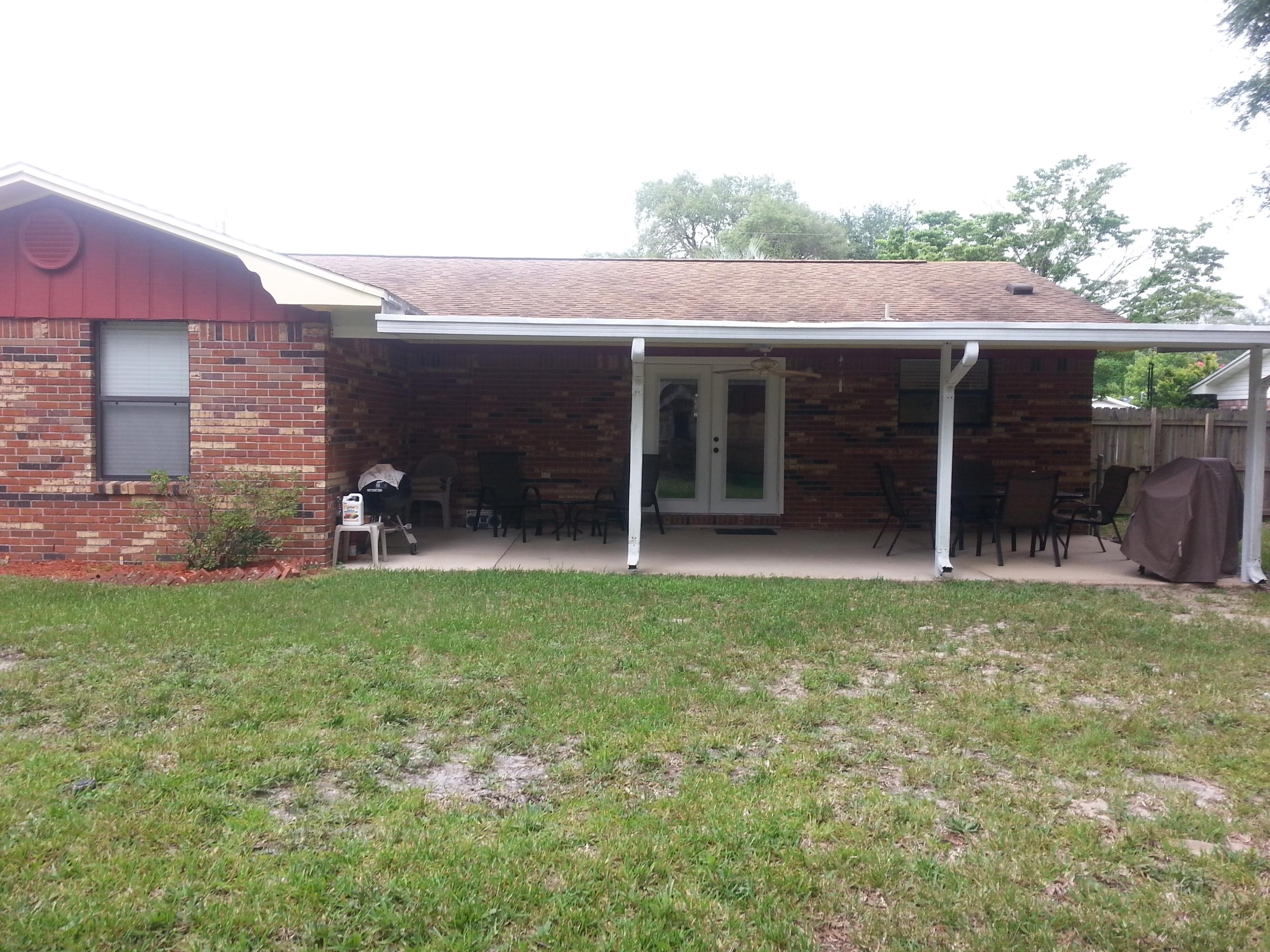 CAROL ANNE MANOR - Residential