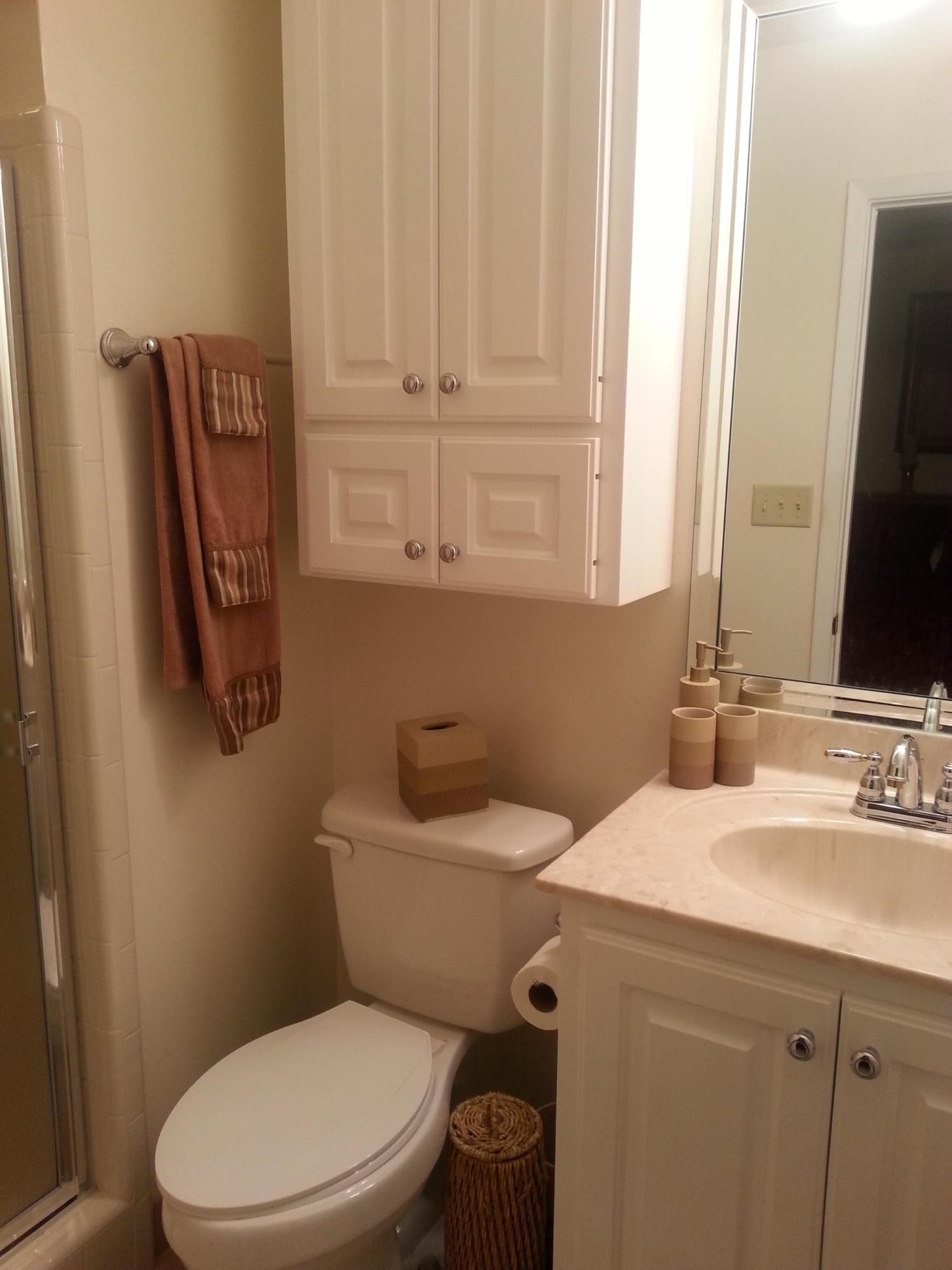 CAROL ANNE MANOR - Residential