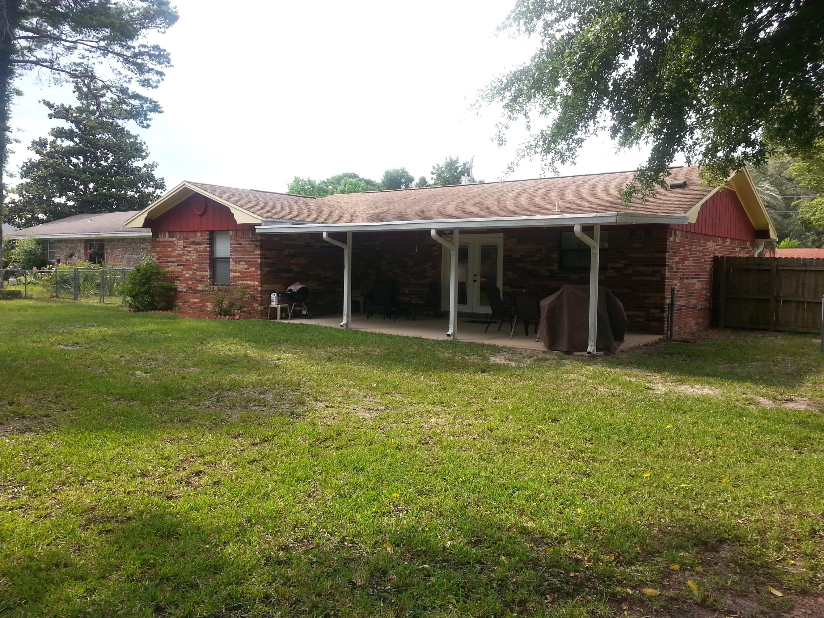 CAROL ANNE MANOR - Residential