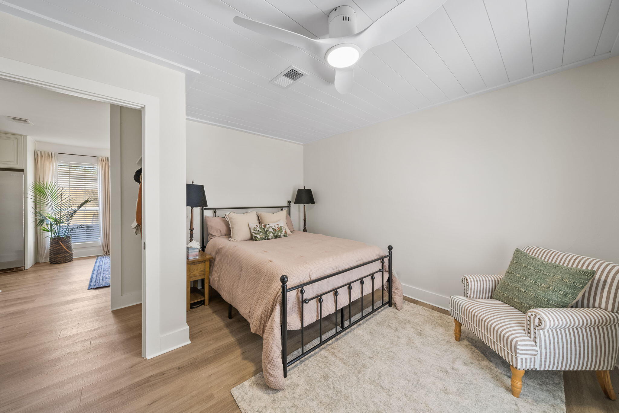 EXCLUSIVE BEACH - Residential