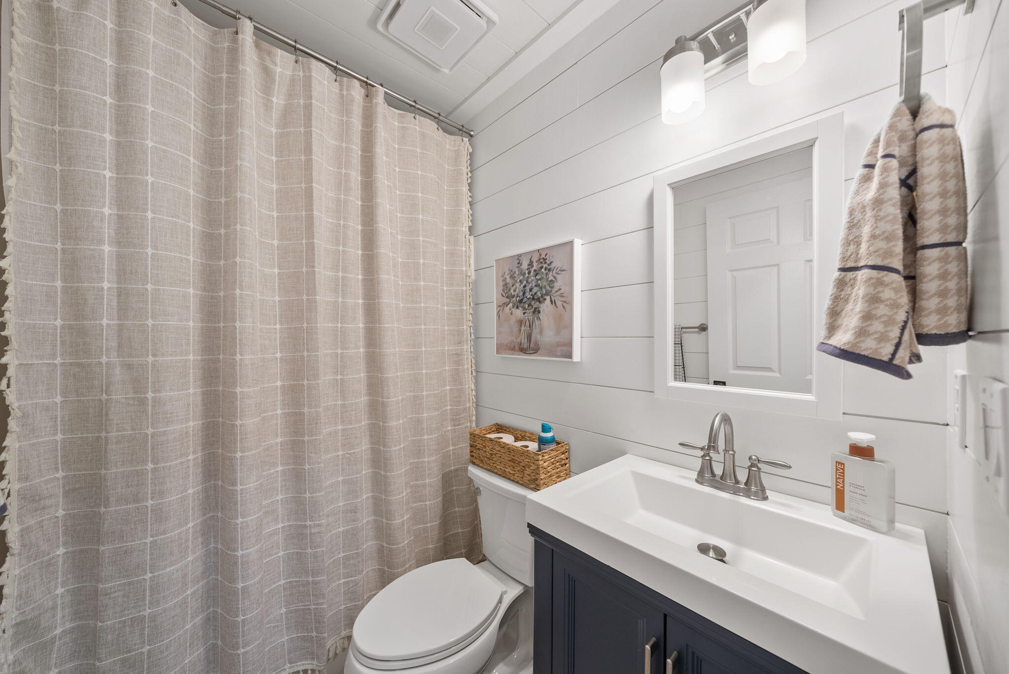 EXCLUSIVE BEACH - Residential