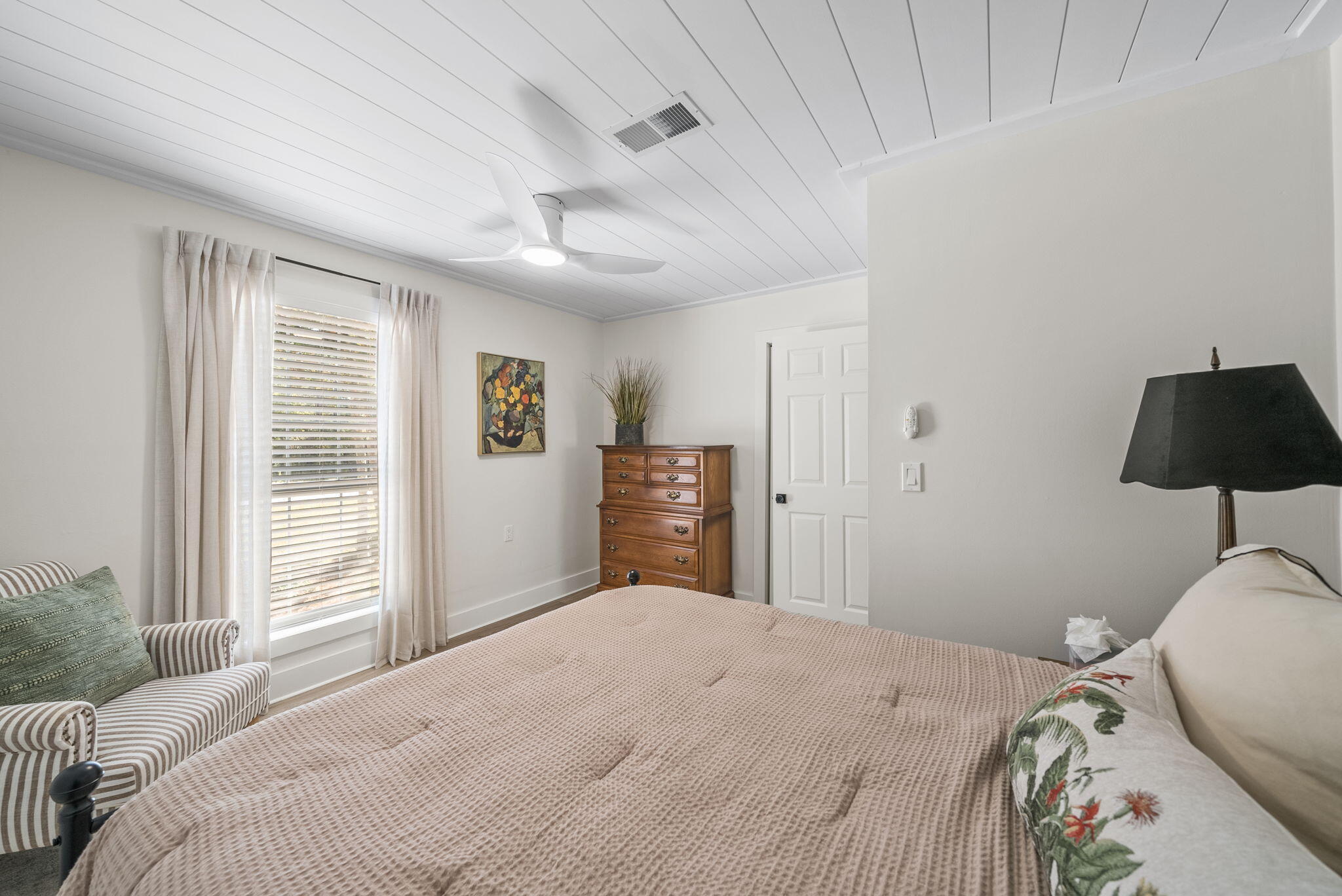 EXCLUSIVE BEACH - Residential