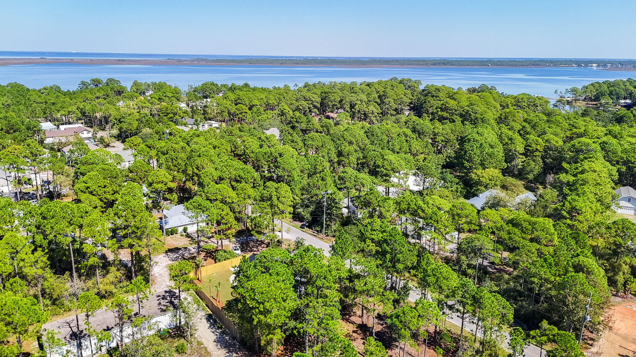 EXCLUSIVE BEACH - Residential