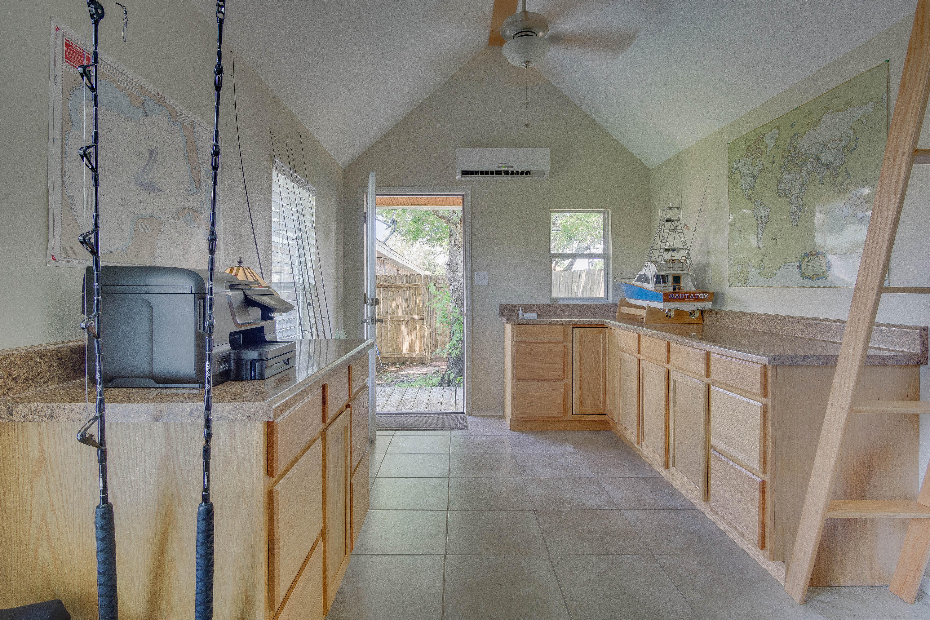 HARBOR BREEZE 2ND ADDN - Residential