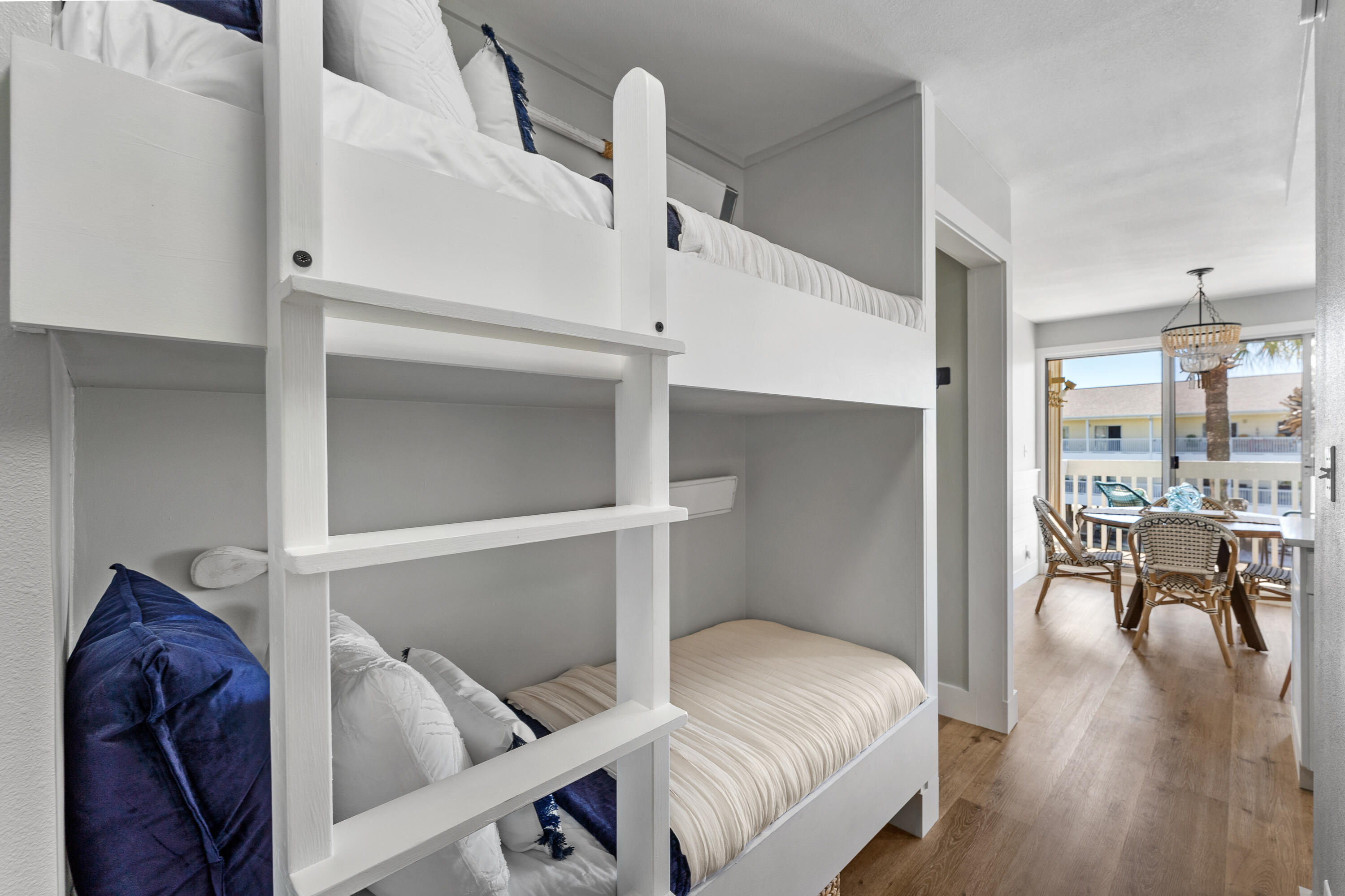 SANDPIPER COVE PH 01 - Residential