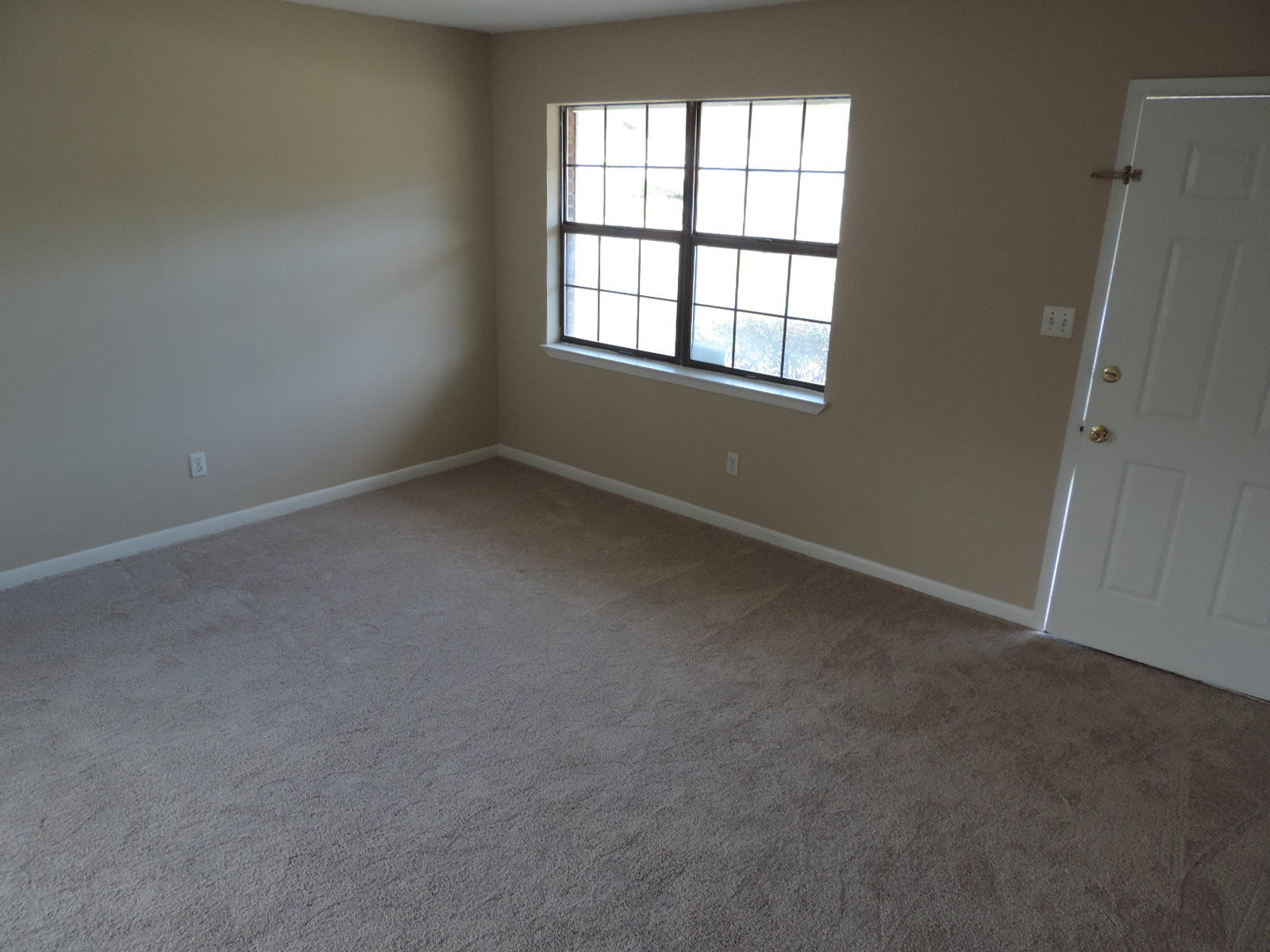 WYNNEHAVEN BEACH ESTATES - Residential