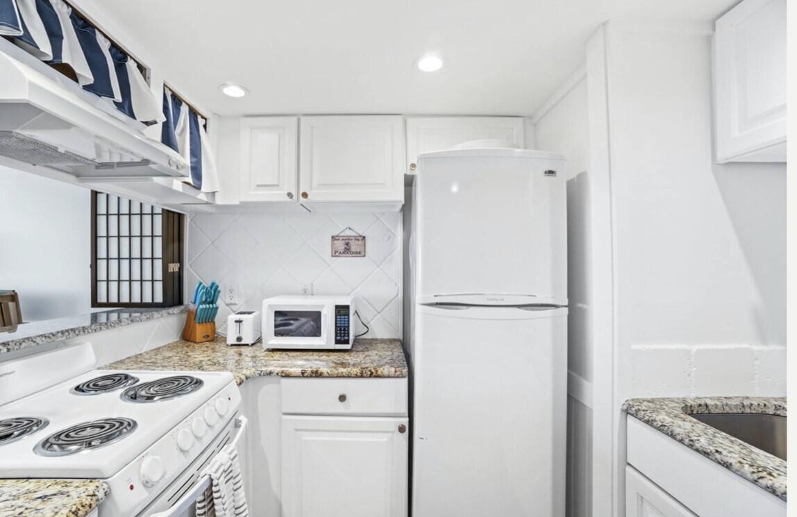 PINNACLE PORT - Residential