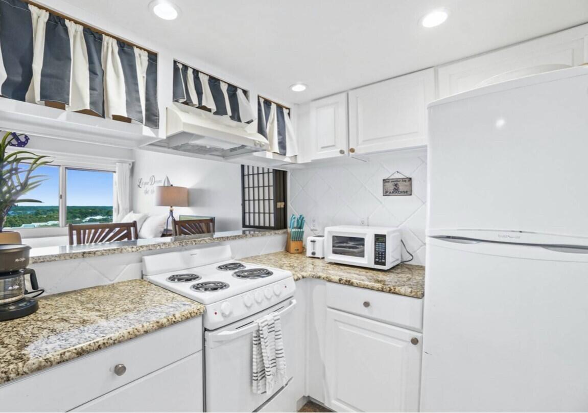 PINNACLE PORT - Residential