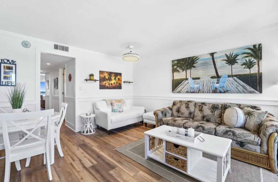 PINNACLE PORT - Residential