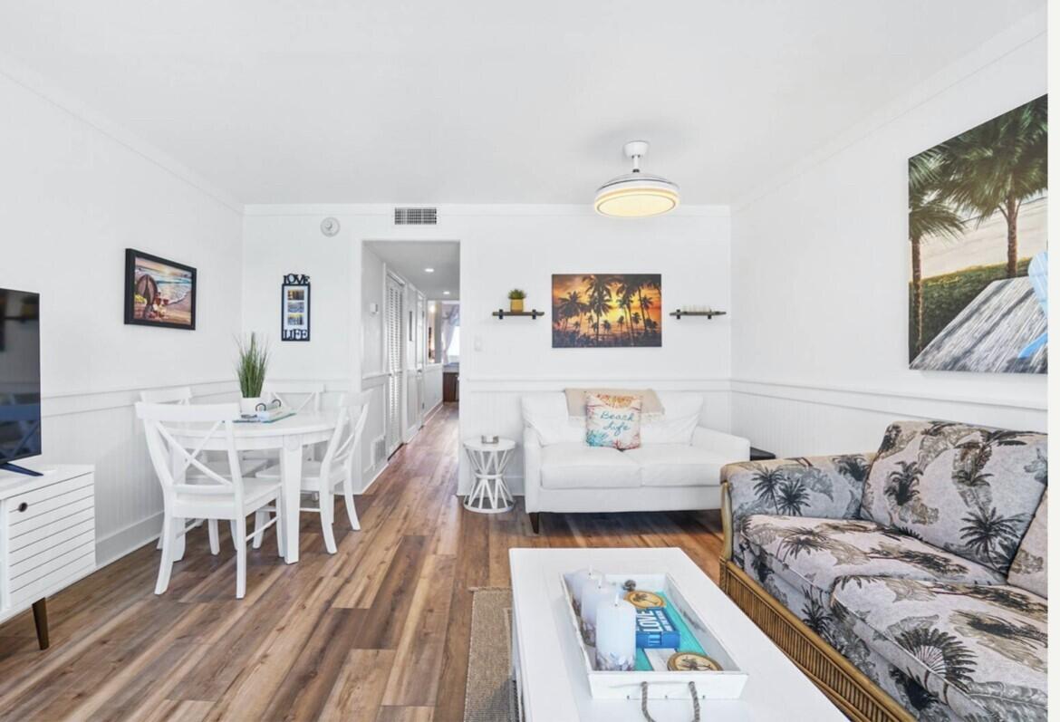 PINNACLE PORT - Residential