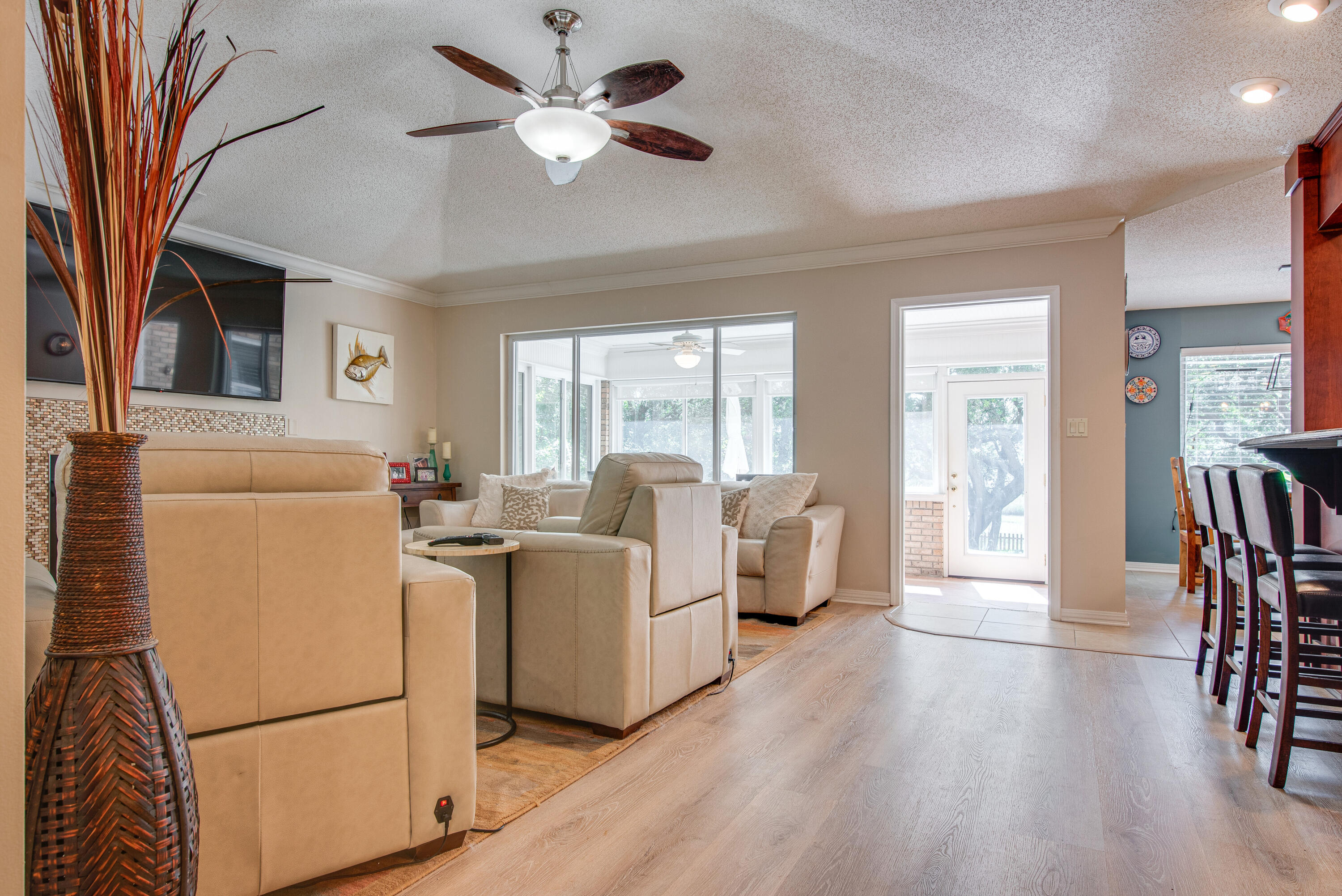 LAKE LORRAINE GARDENS - Residential