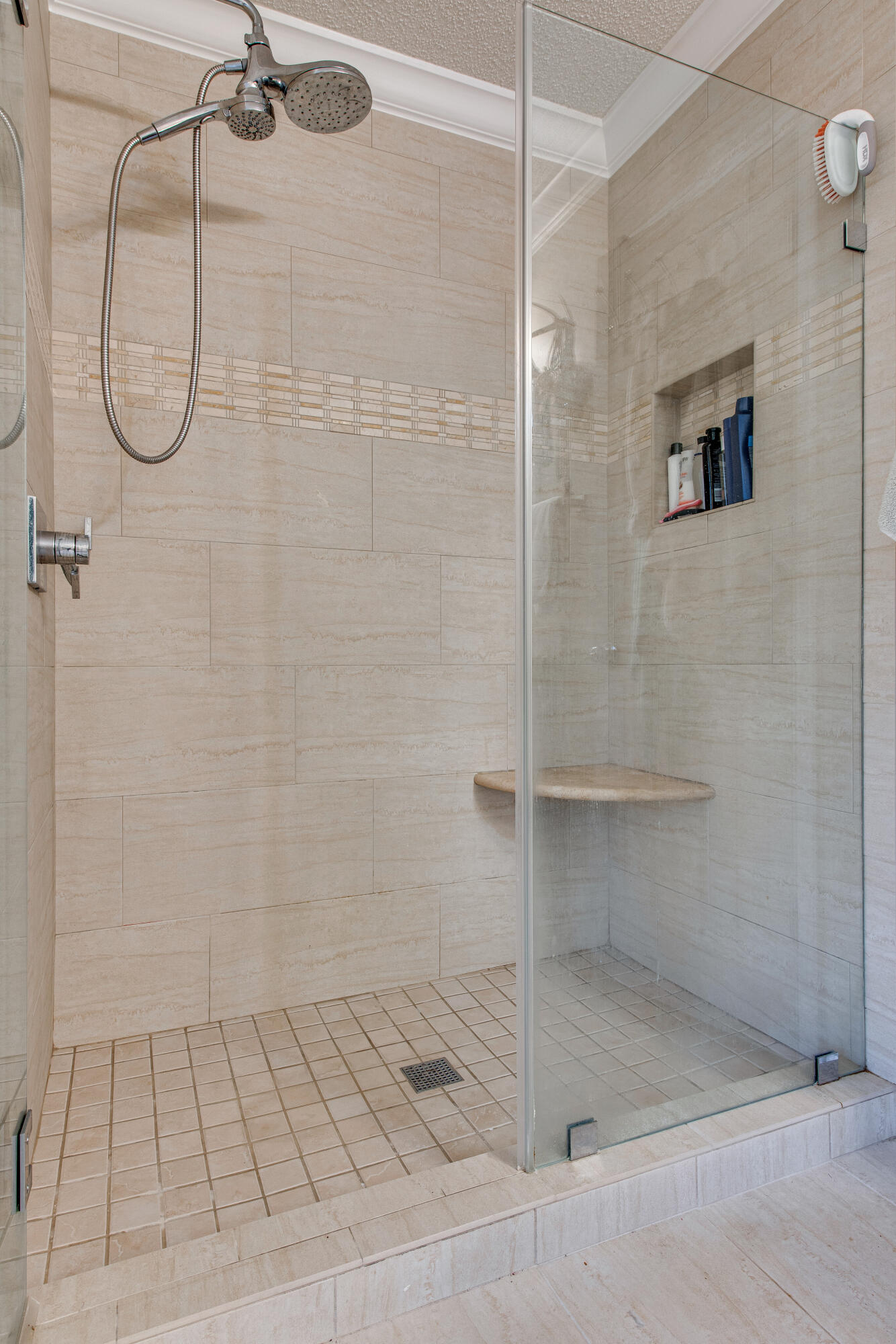 LAKE LORRAINE GARDENS - Residential