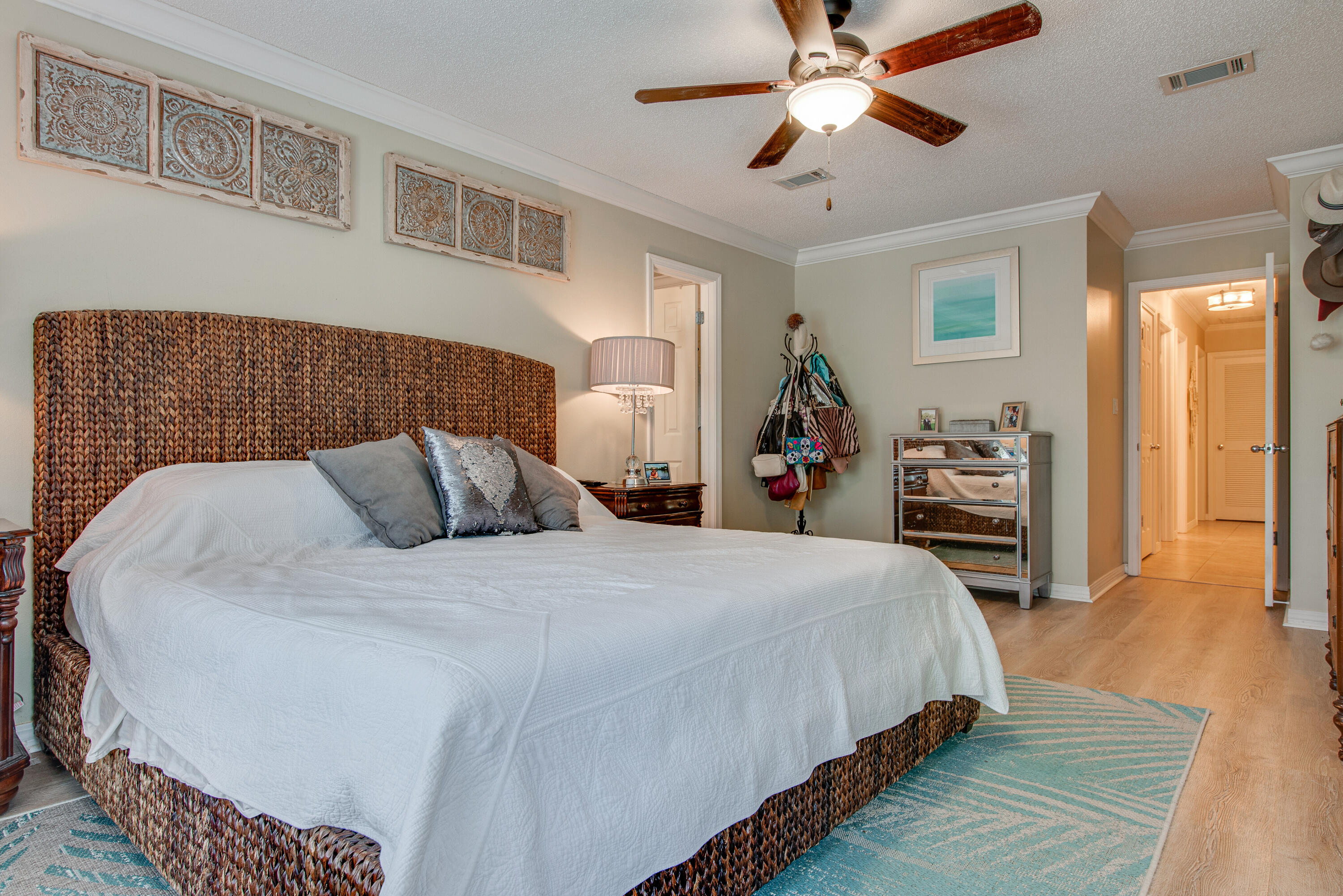 LAKE LORRAINE GARDENS - Residential