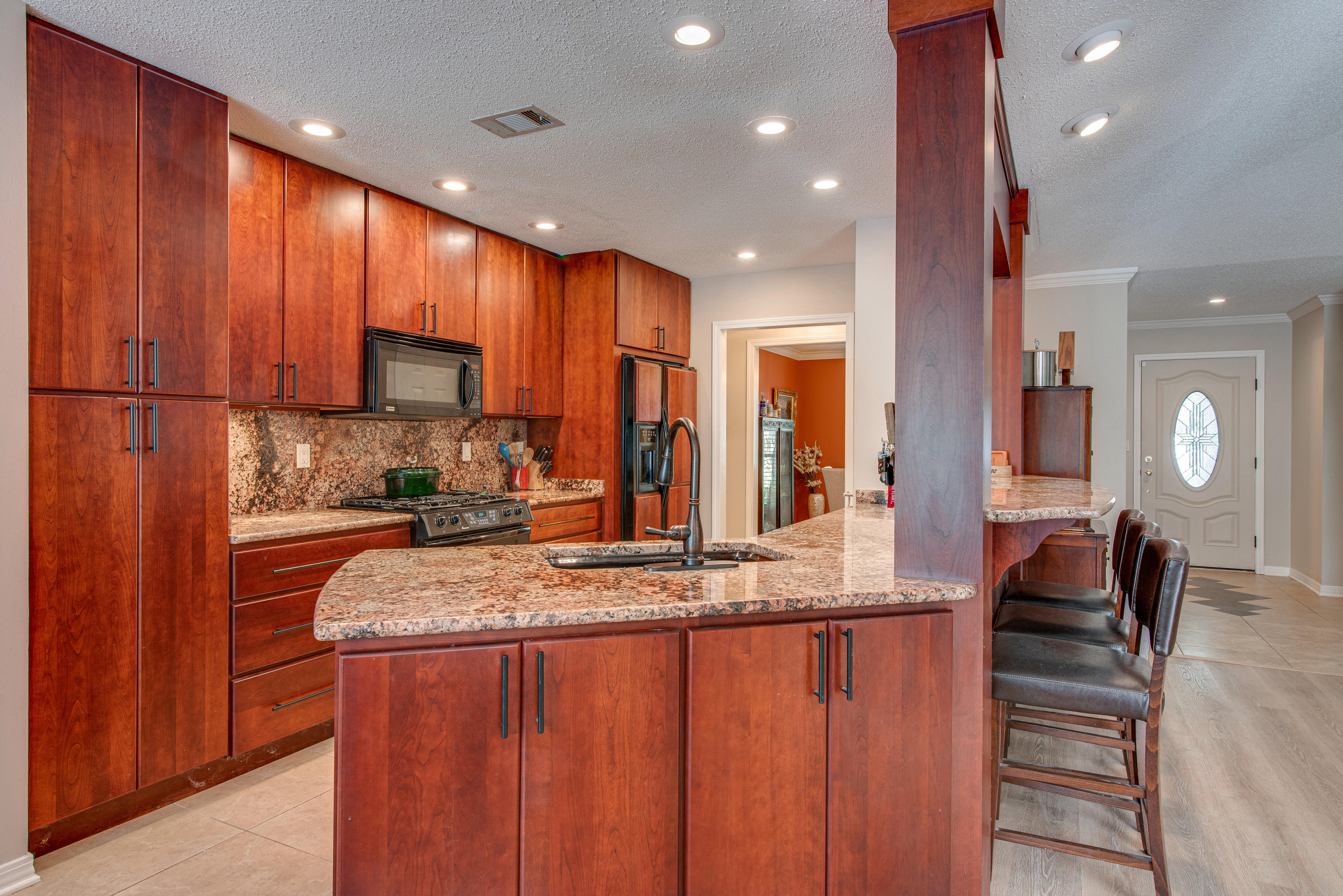 LAKE LORRAINE GARDENS - Residential