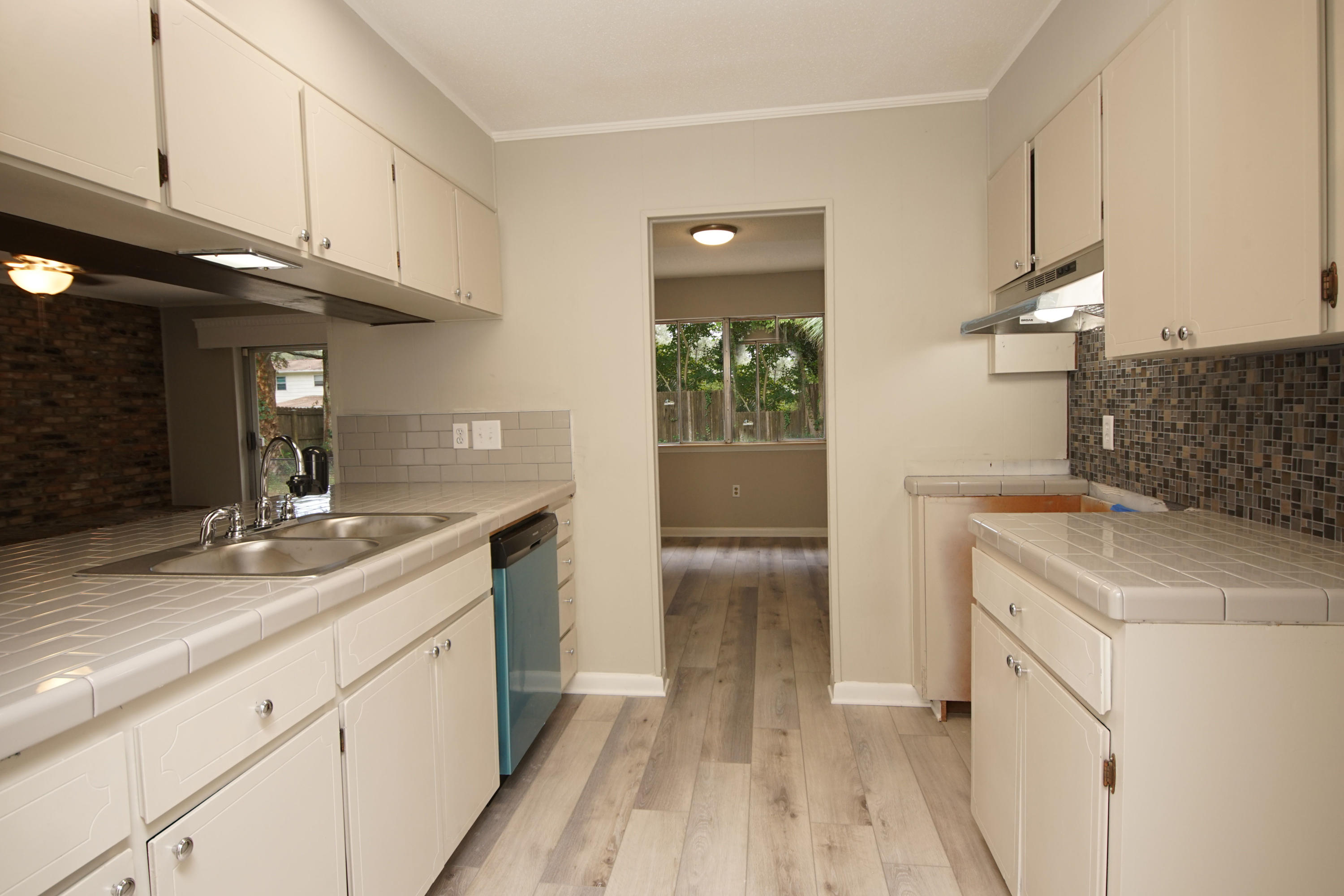 BAYOU POQUITO - Residential