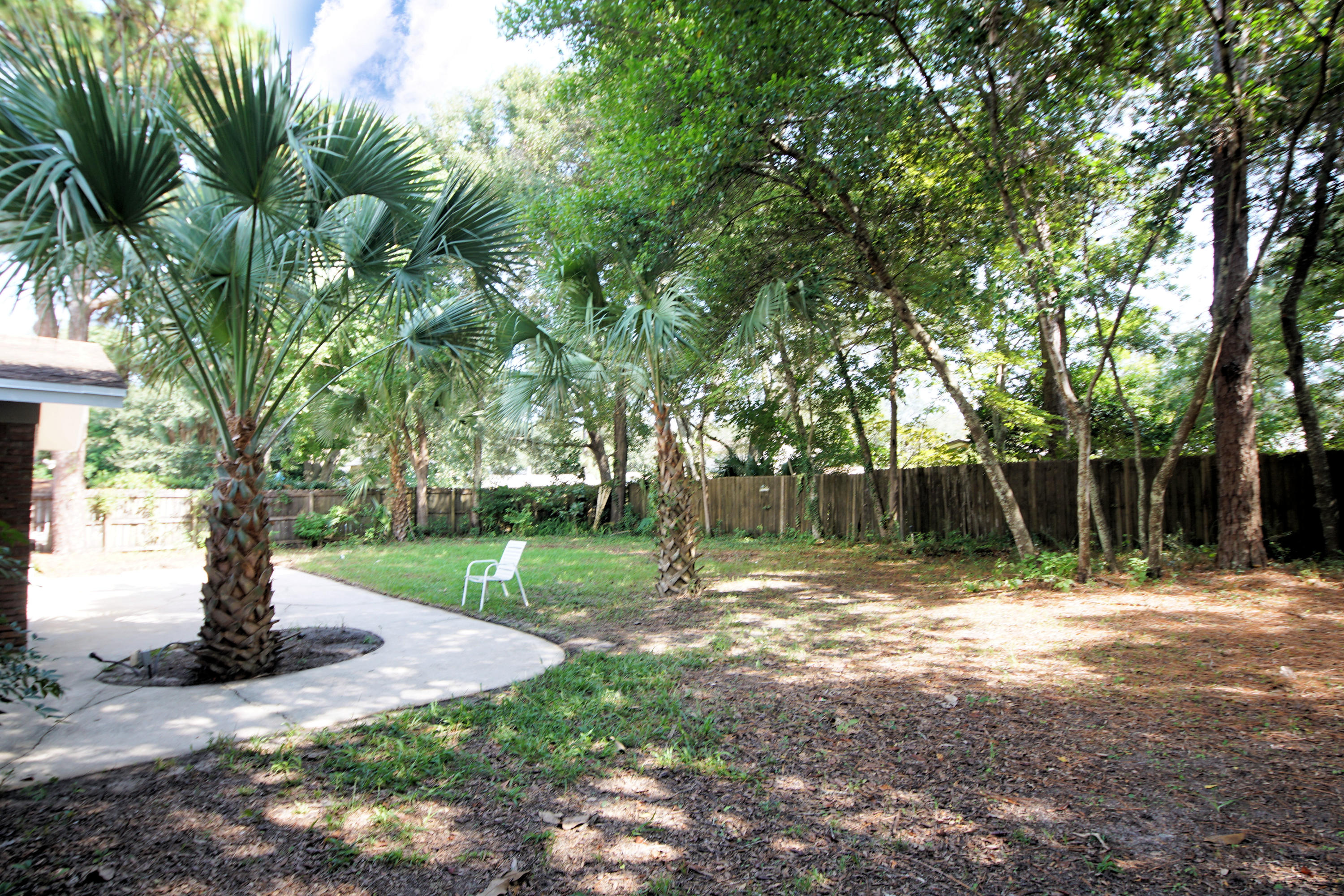 BAYOU POQUITO - Residential