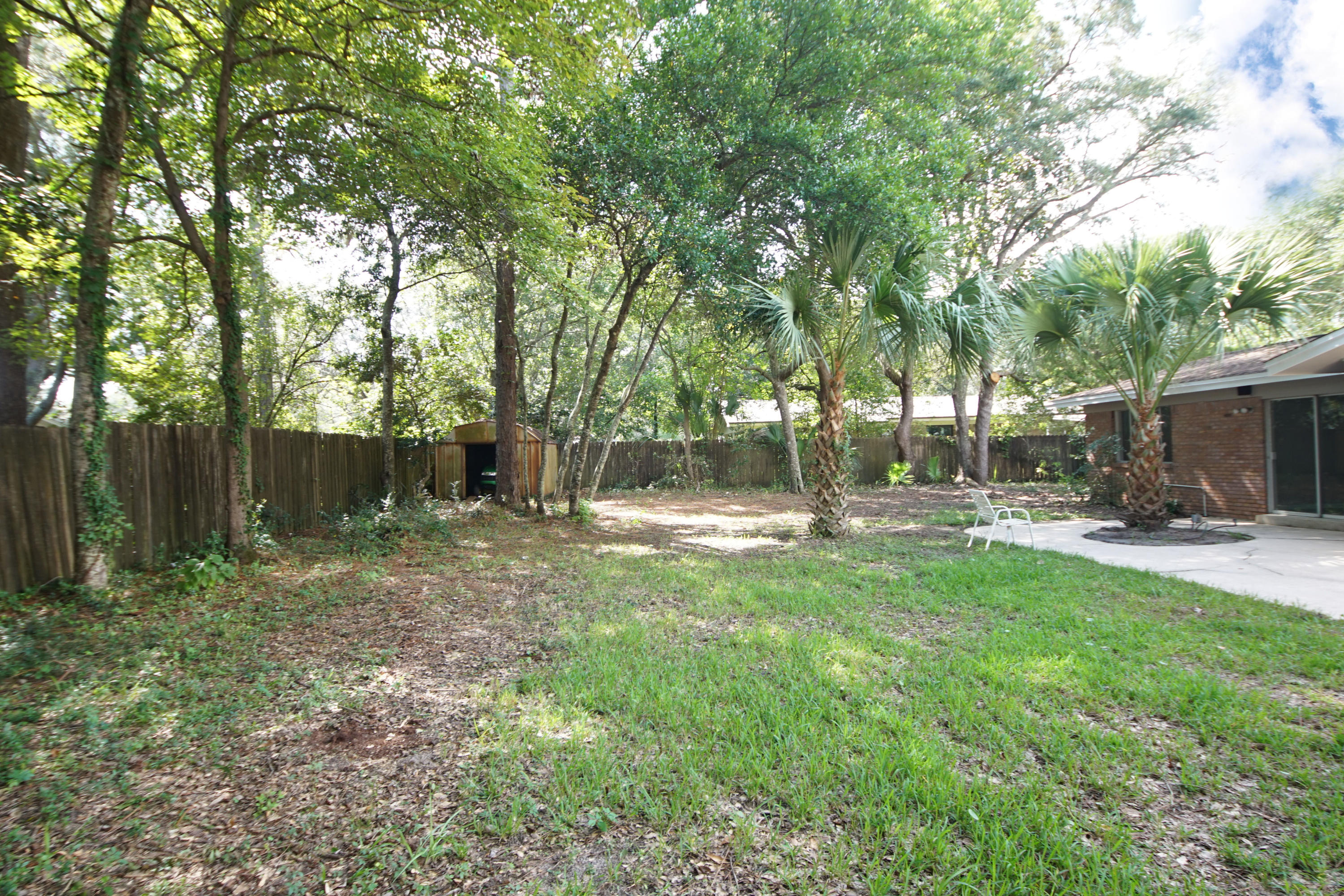 BAYOU POQUITO - Residential