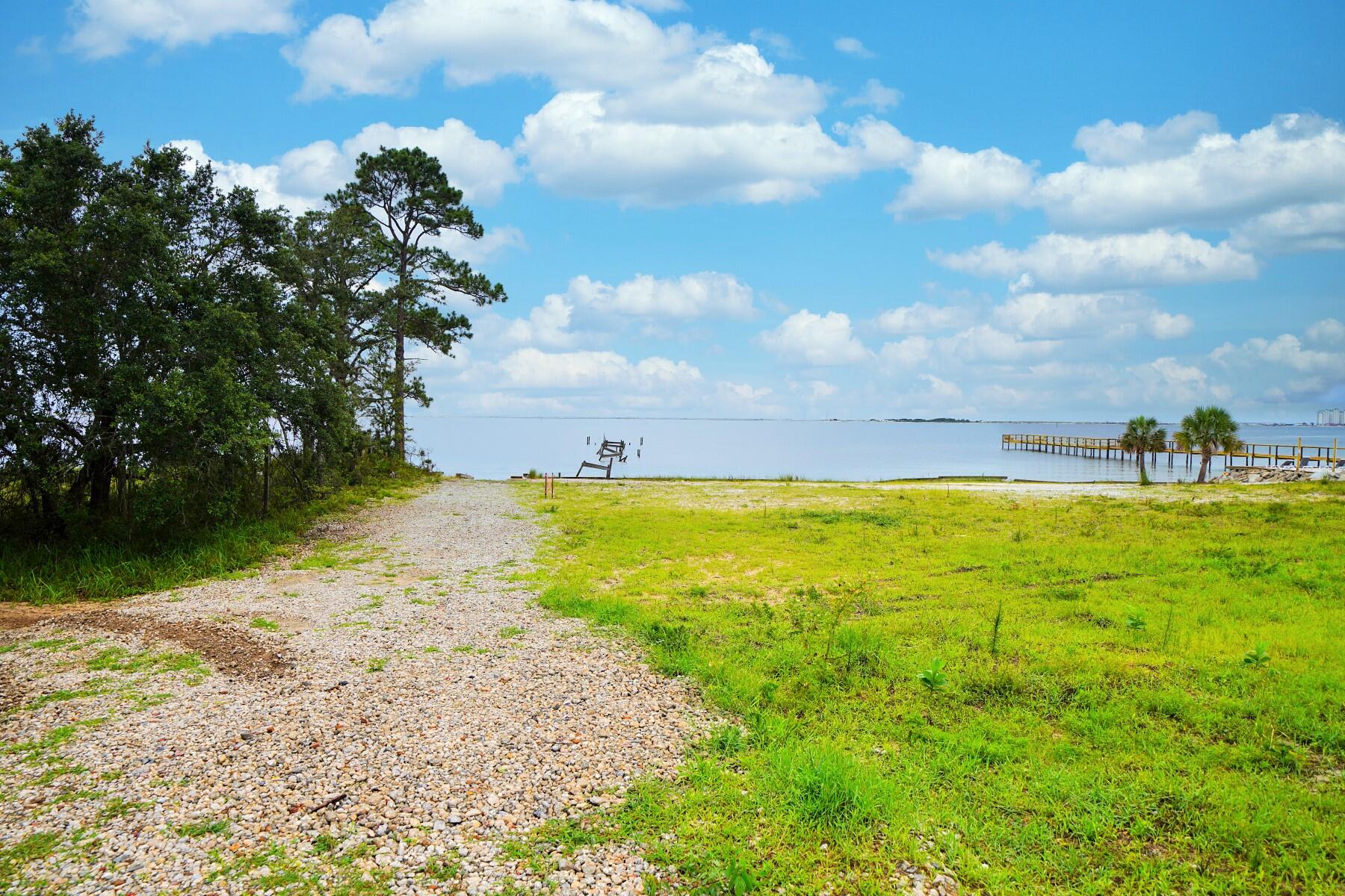 BROOKS LANDING - Residential