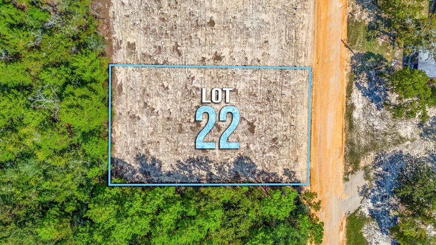 LEVEL, DRY, CLEARED, & SURVEYED... Saving the new buyer time & money. Manufactured homes are allowed in this unit of OAKWOOD HILLS (unit 3). It is located down a county maintained dirt road. There are no utilities currently present on this lot but water & power are readily available. Private septic system will be needed. The adjoining lot is also for sale. Give your local real estate agent a call to go check it out!