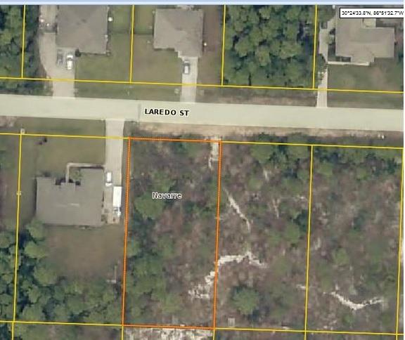 Wonderful high & dry lot in a quiet subdivision. Great Navarre Lot to Build Your Dream home! Close to Bases, Beaches and Shopping!