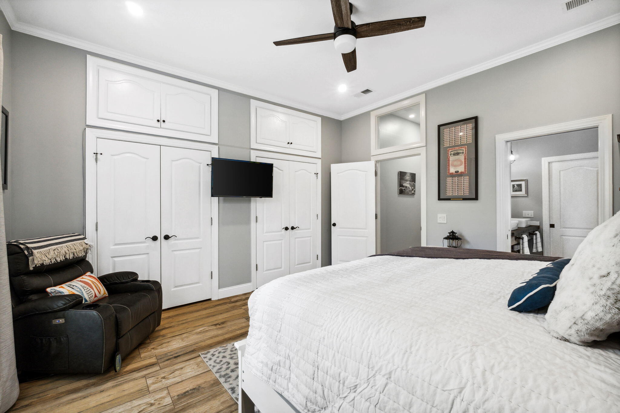 BAY WEST ESTATES UNIT 1 - Residential