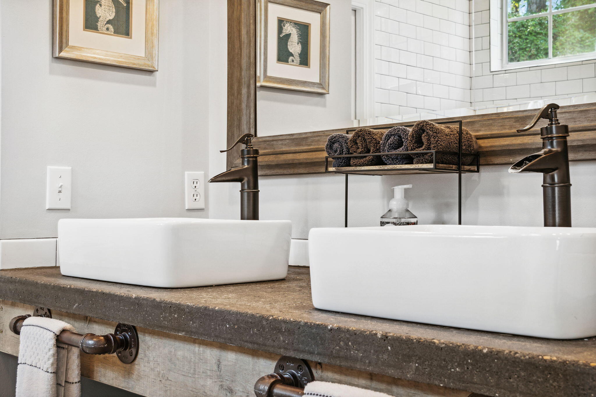 BAY WEST ESTATES UNIT 1 - Residential