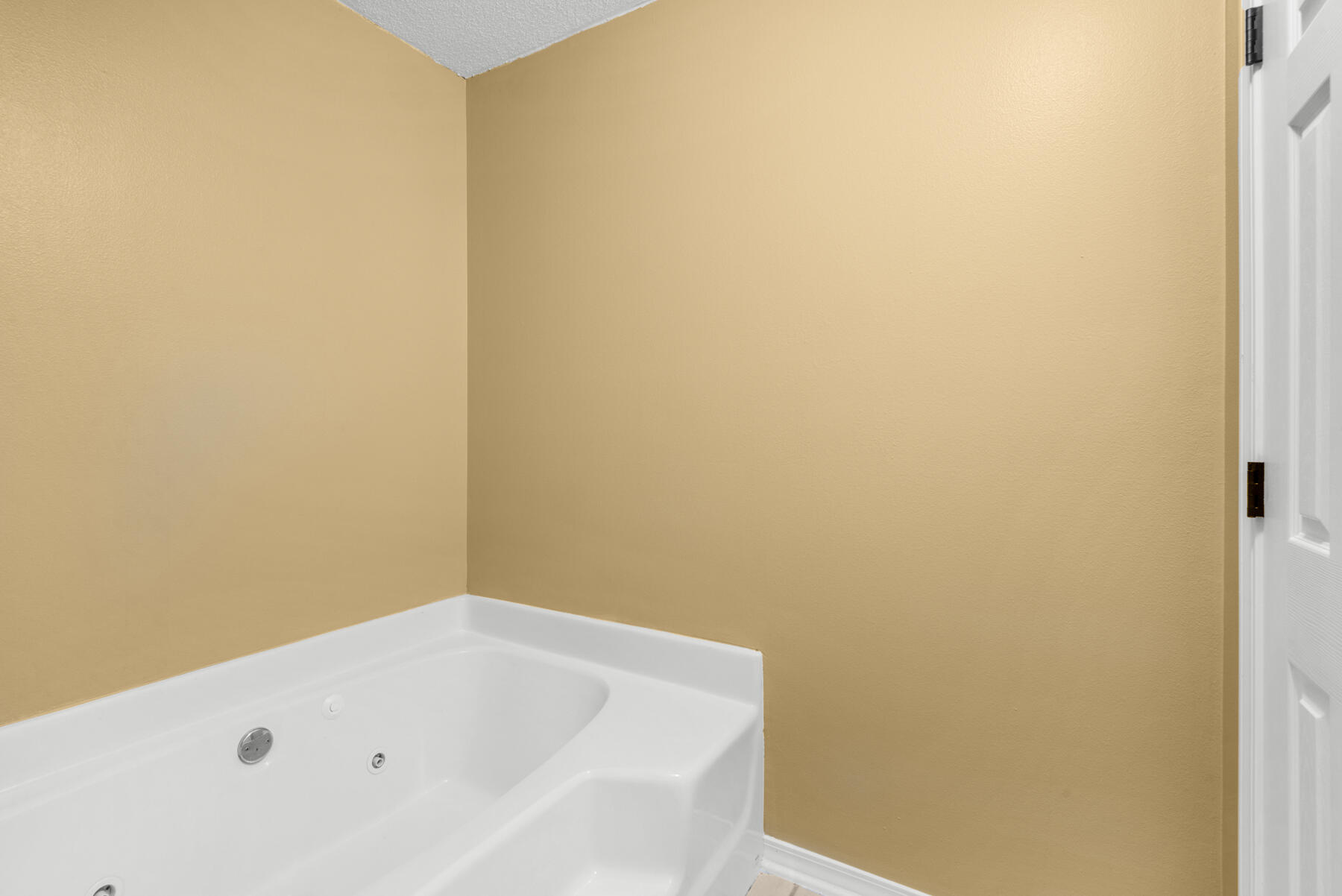 PARKER'S LANDING - Residential Lease