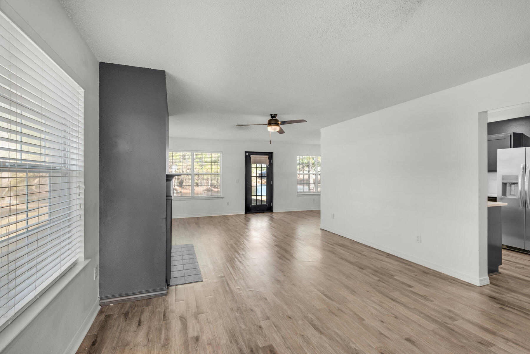 PARKER'S LANDING - Residential Lease