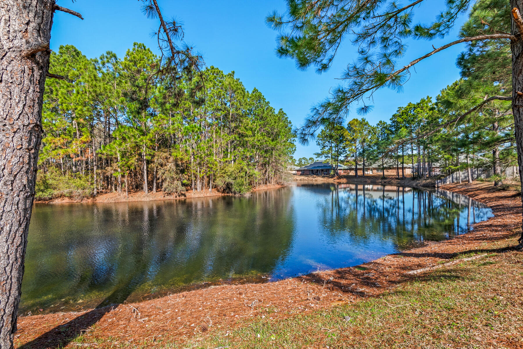 PARKER'S LANDING - Residential Lease