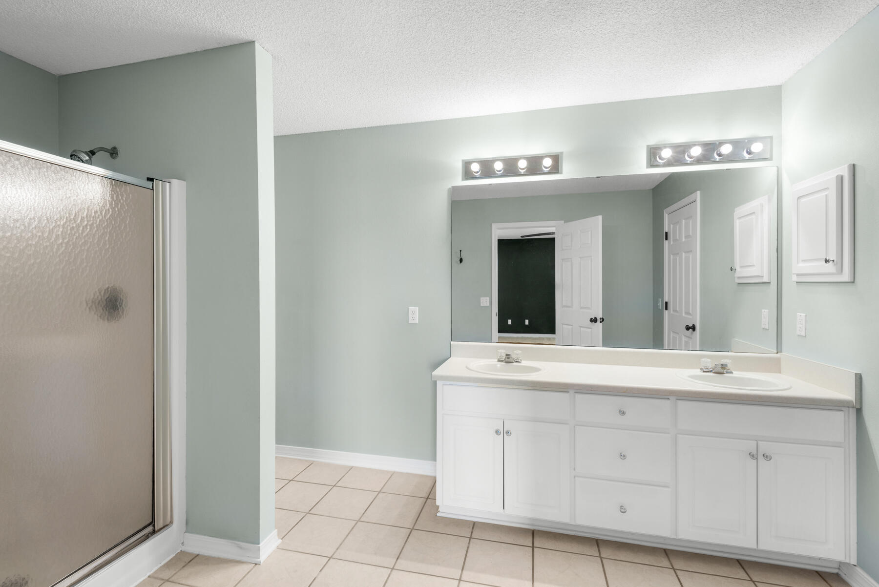 PARKER'S LANDING - Residential Lease