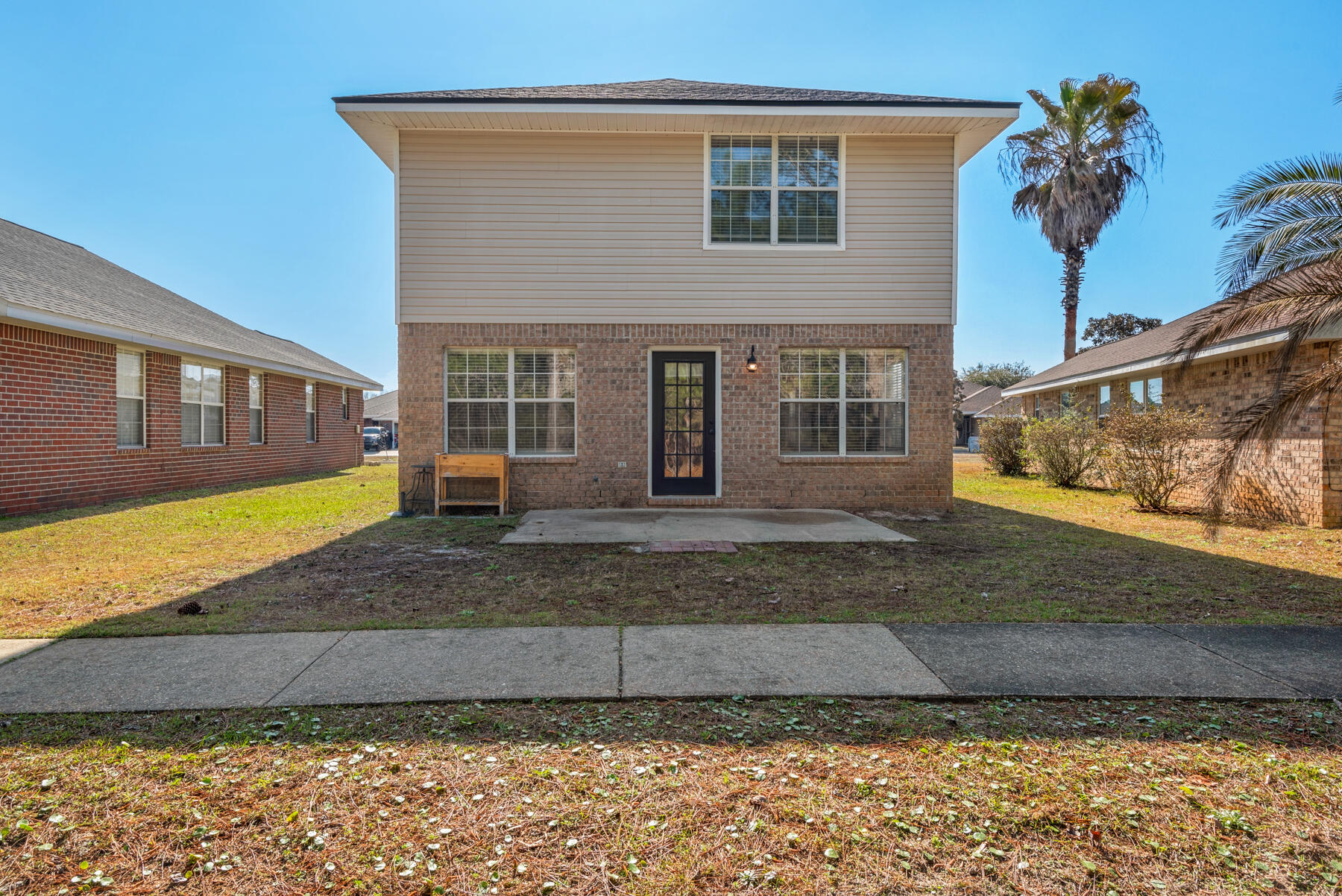 PARKER'S LANDING - Residential Lease